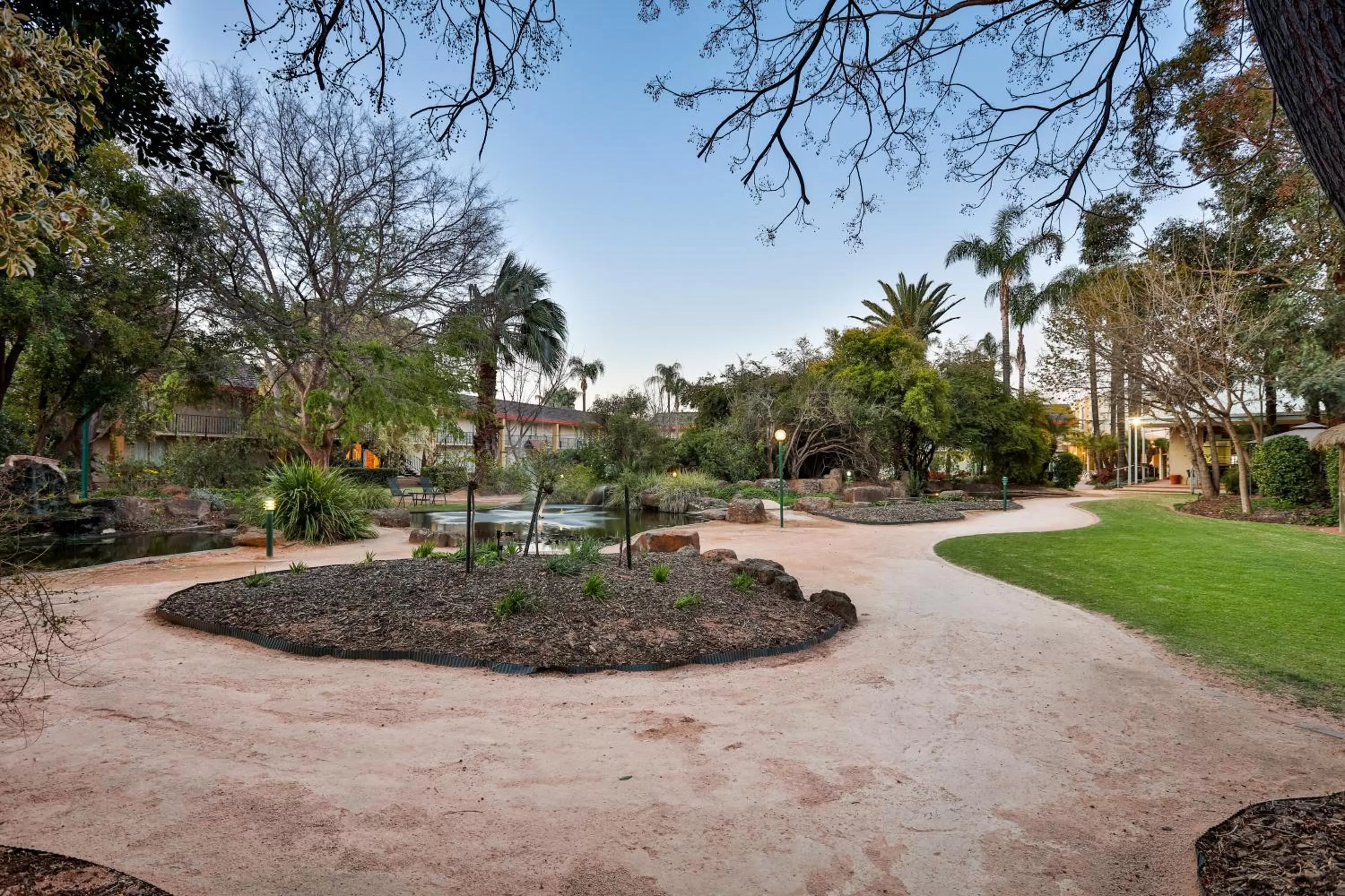 Garden view in Mildura Inlander Resort
