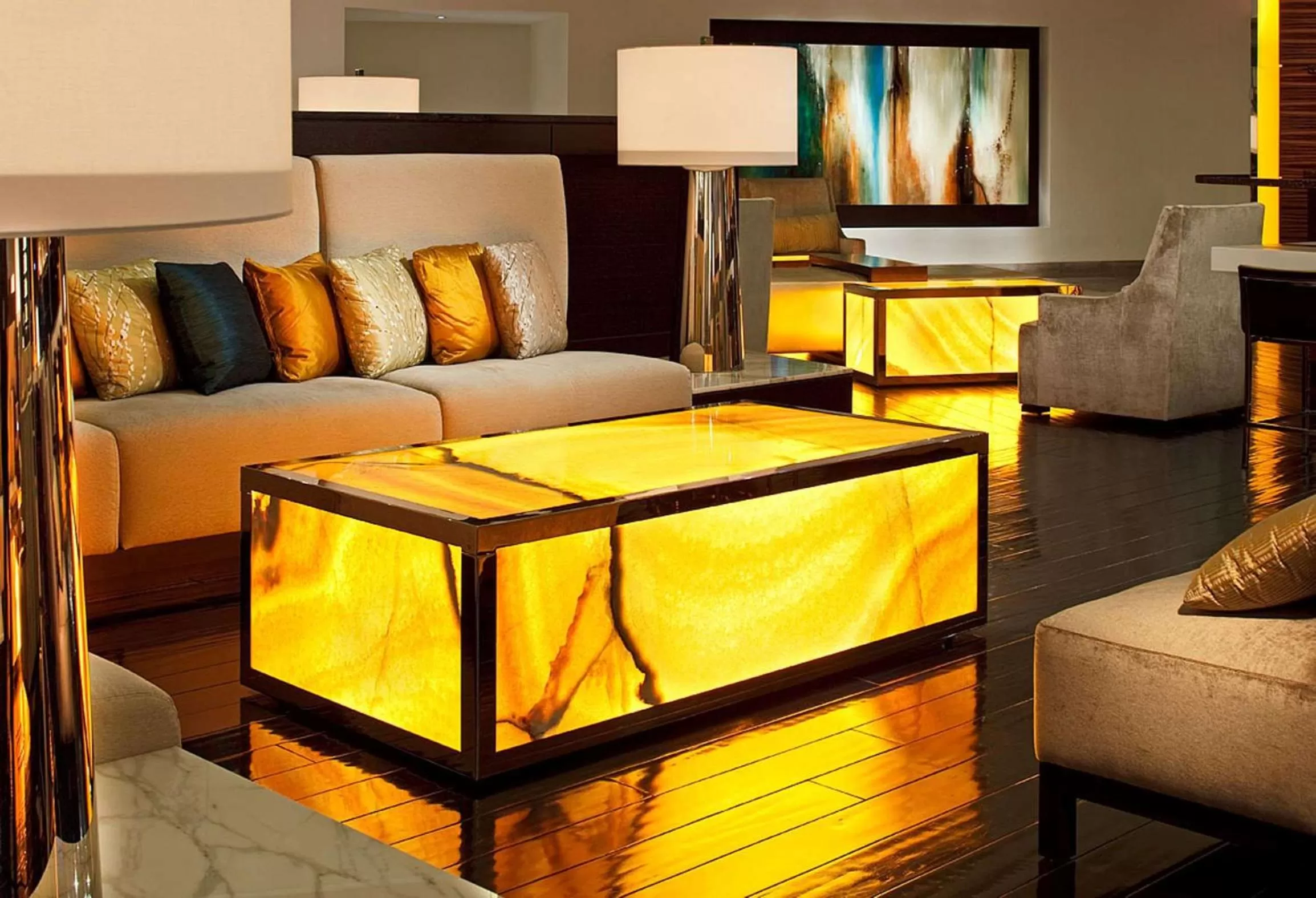 Lobby or reception in Hilton McLean Tysons Corner