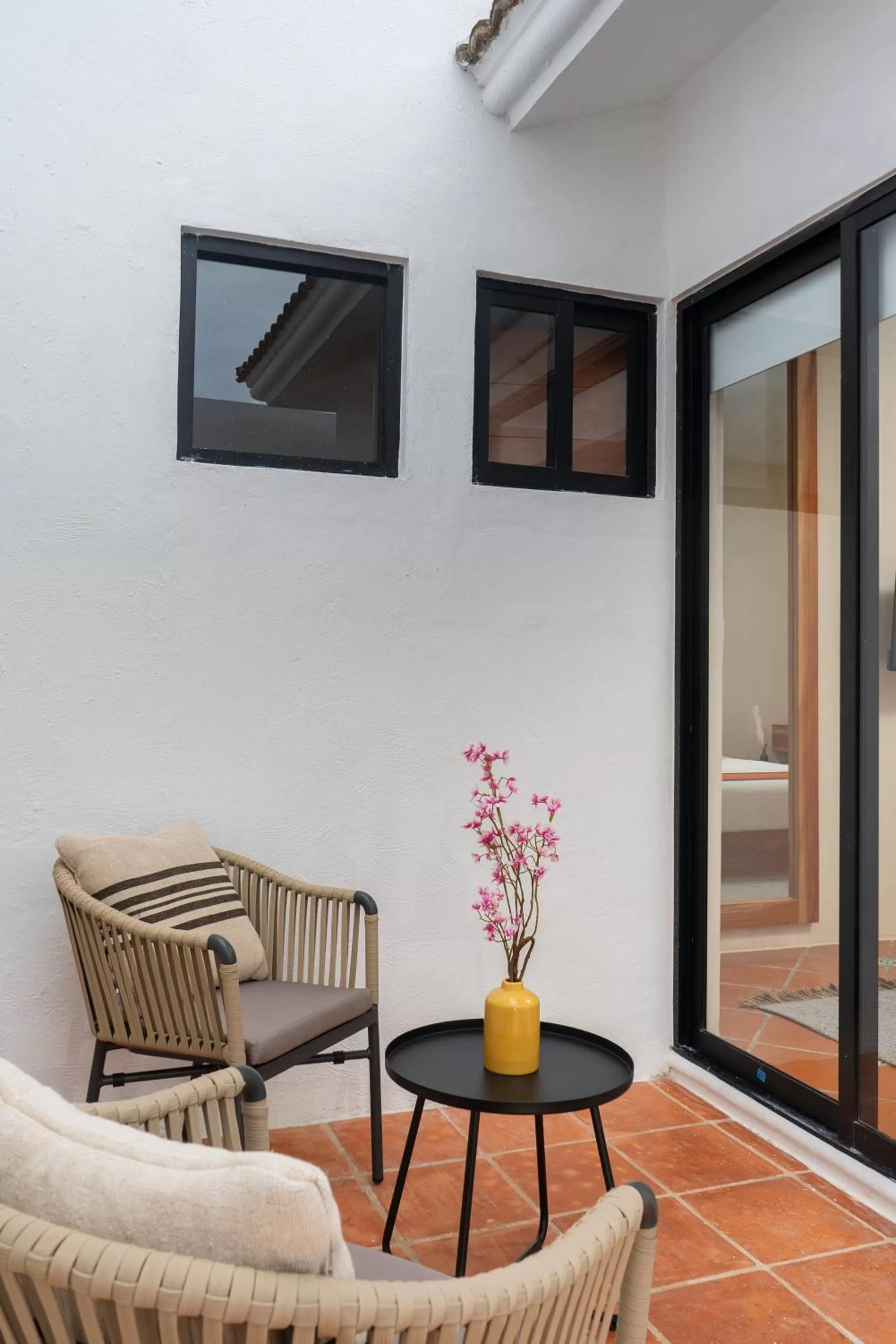 Seating area in Hotel Aalada Playa del Carmen