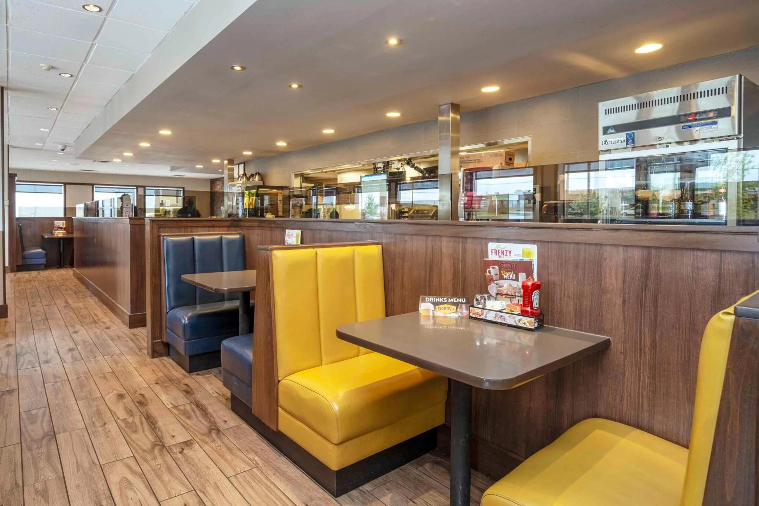 Restaurant/places to eat in Sandman Hotel & Suites Prince George