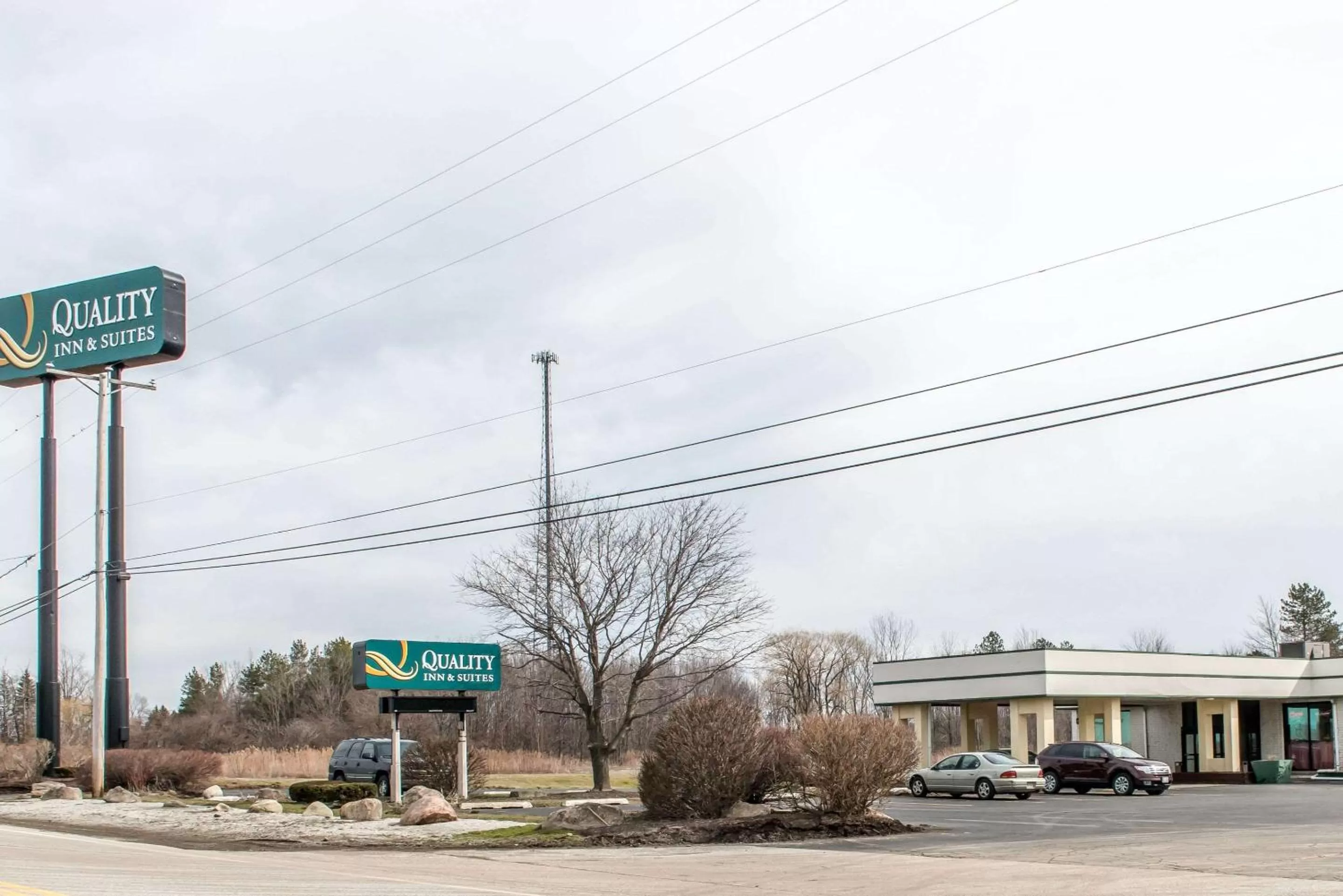 Quality Inn & Suites Fairview - Erie