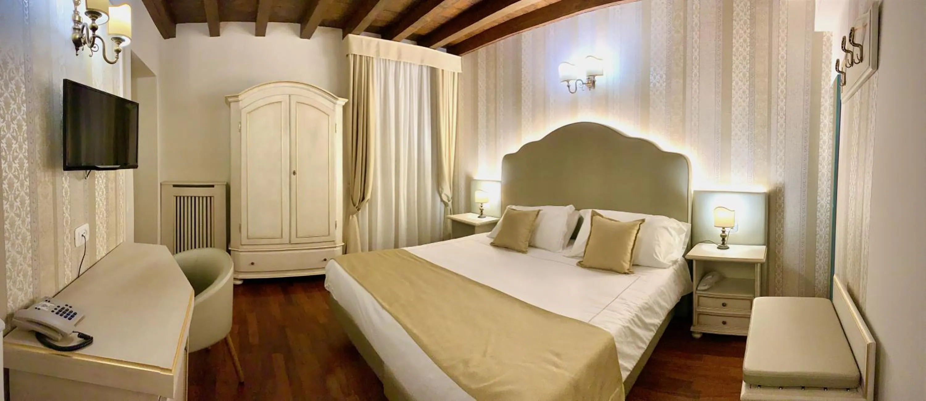 Double Room in Albergo Ristorante Gardesana ***S