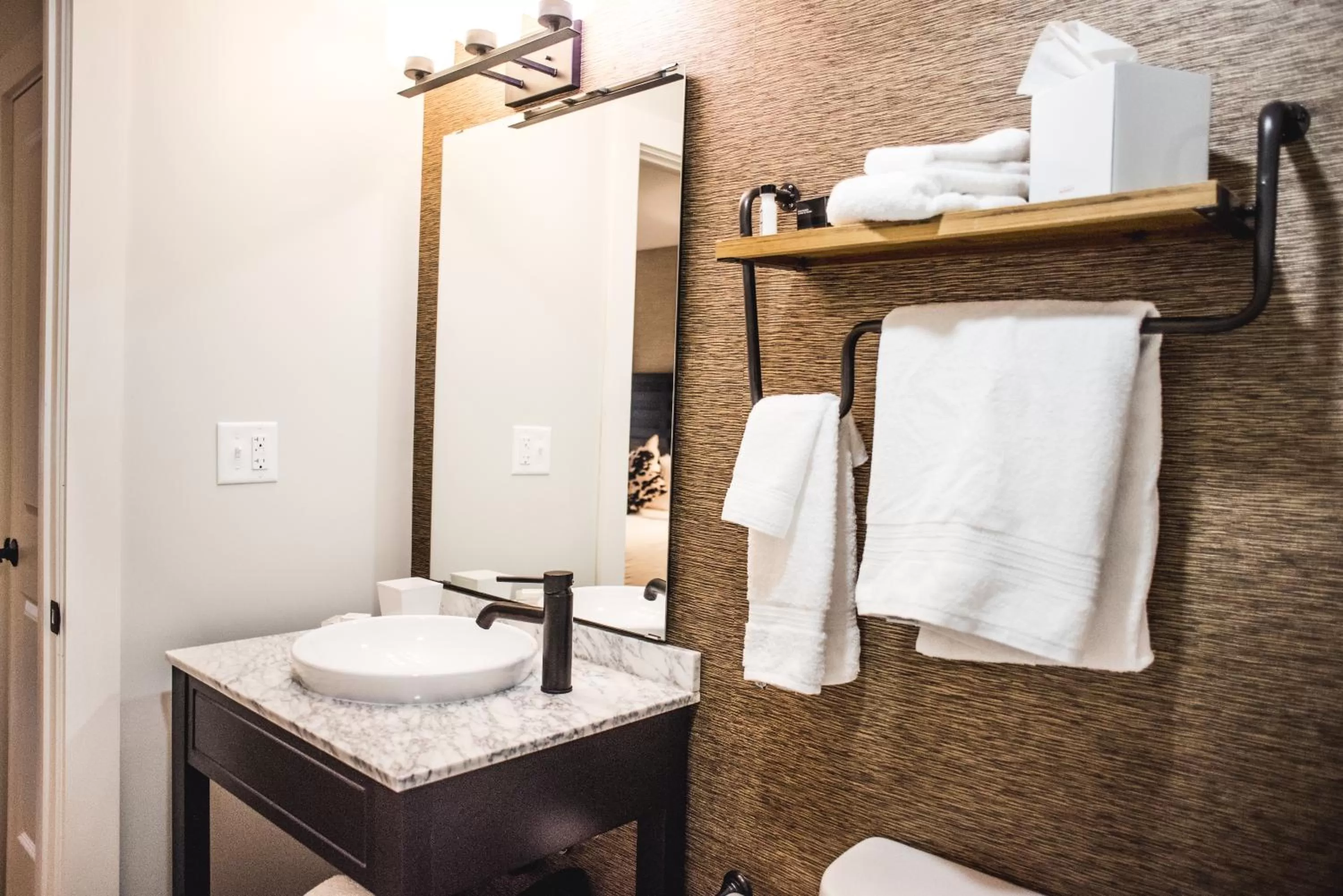 Bathroom in Hotel Hi-Ho - Contactless Check-In