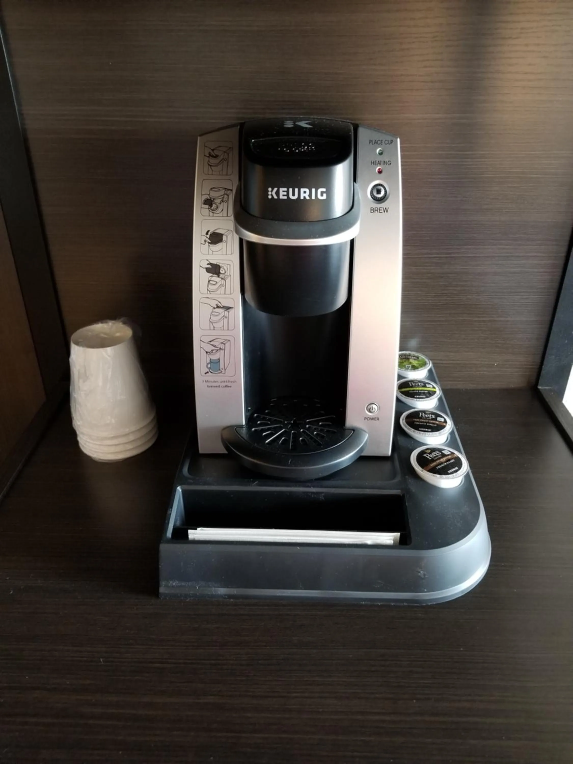 Coffee/tea facilities in The Hotel Y