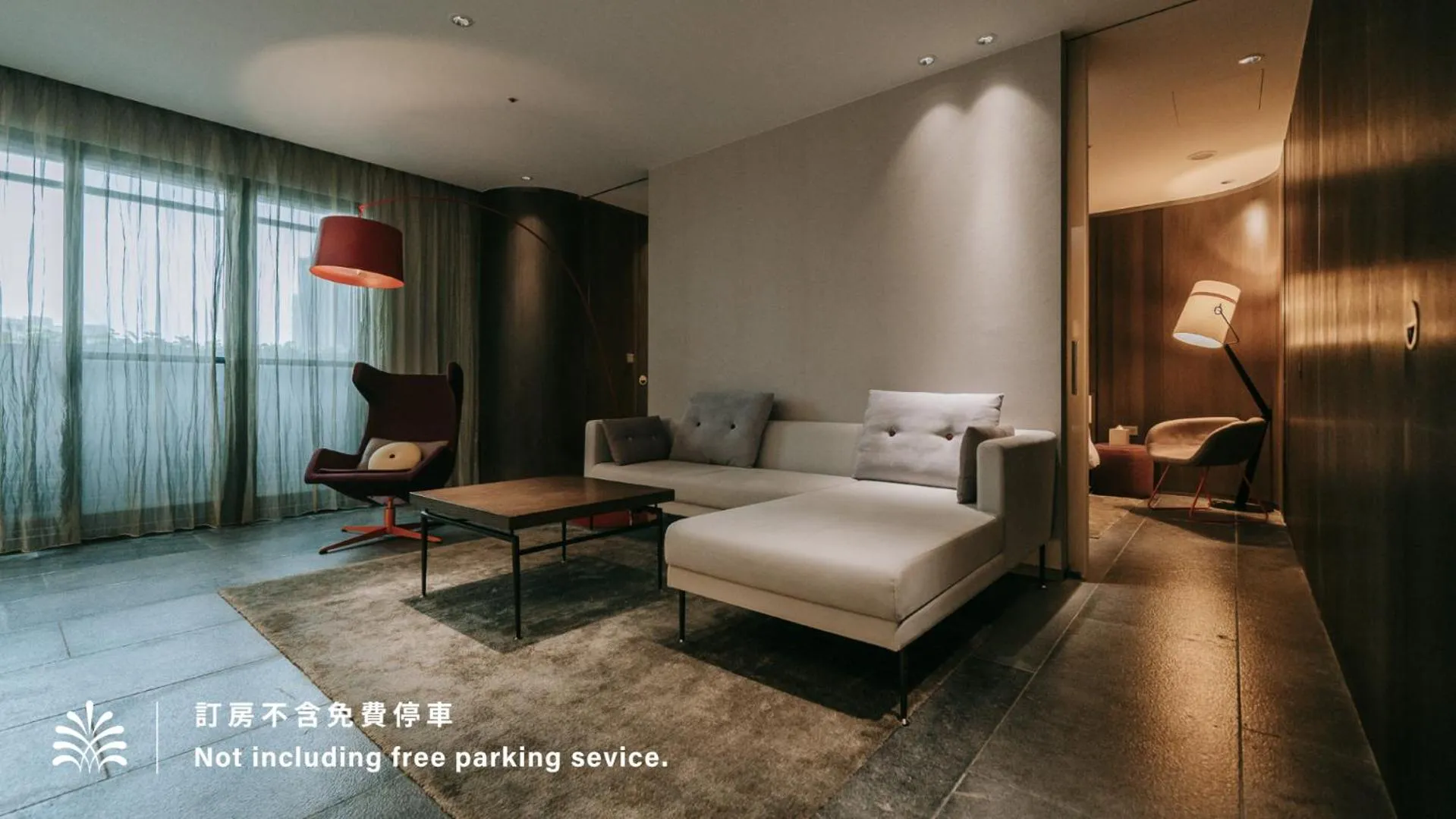 Photo of the whole room, Bed in Hotel Royal Beitou