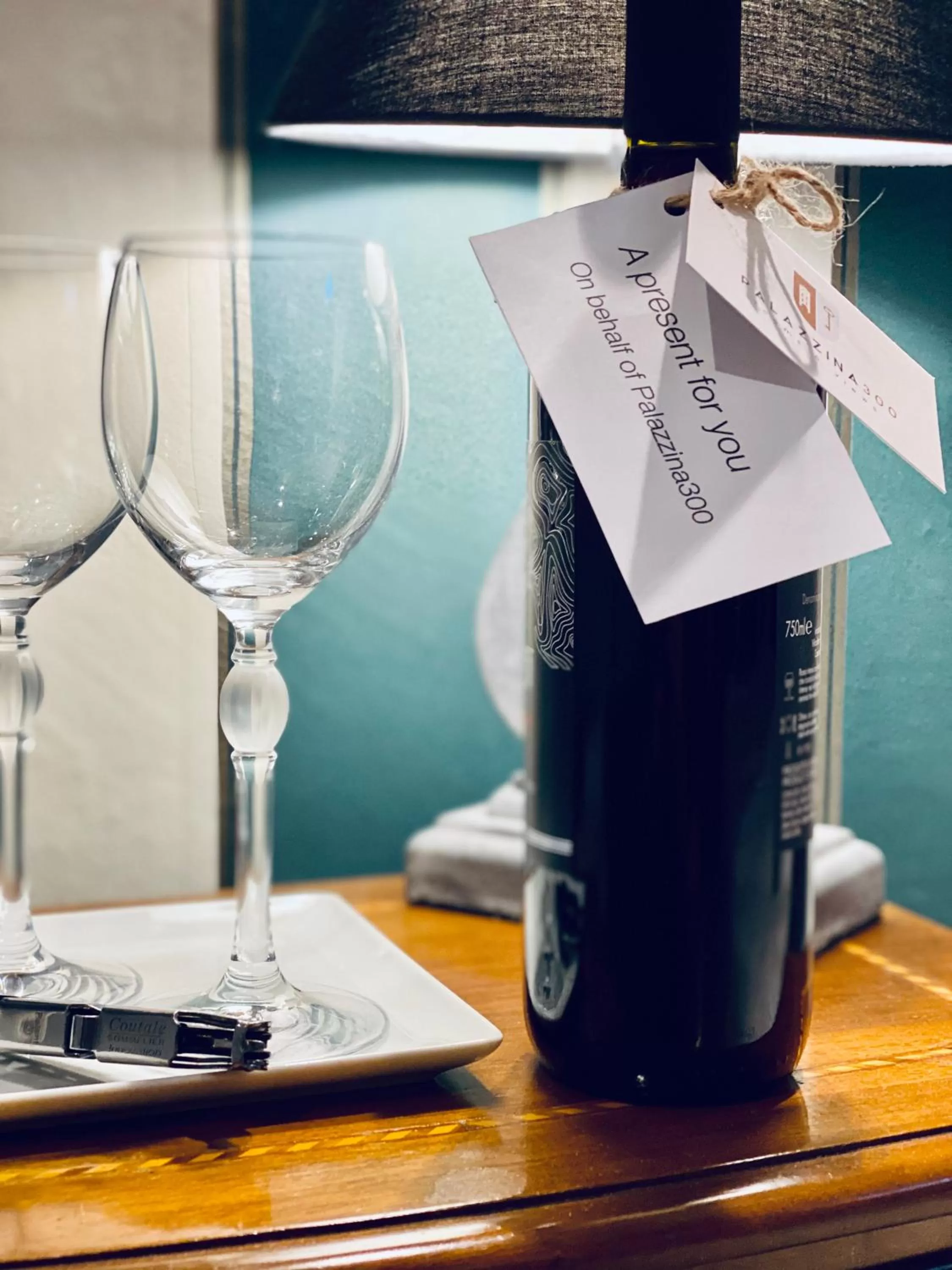 Drinks in Palazzina300