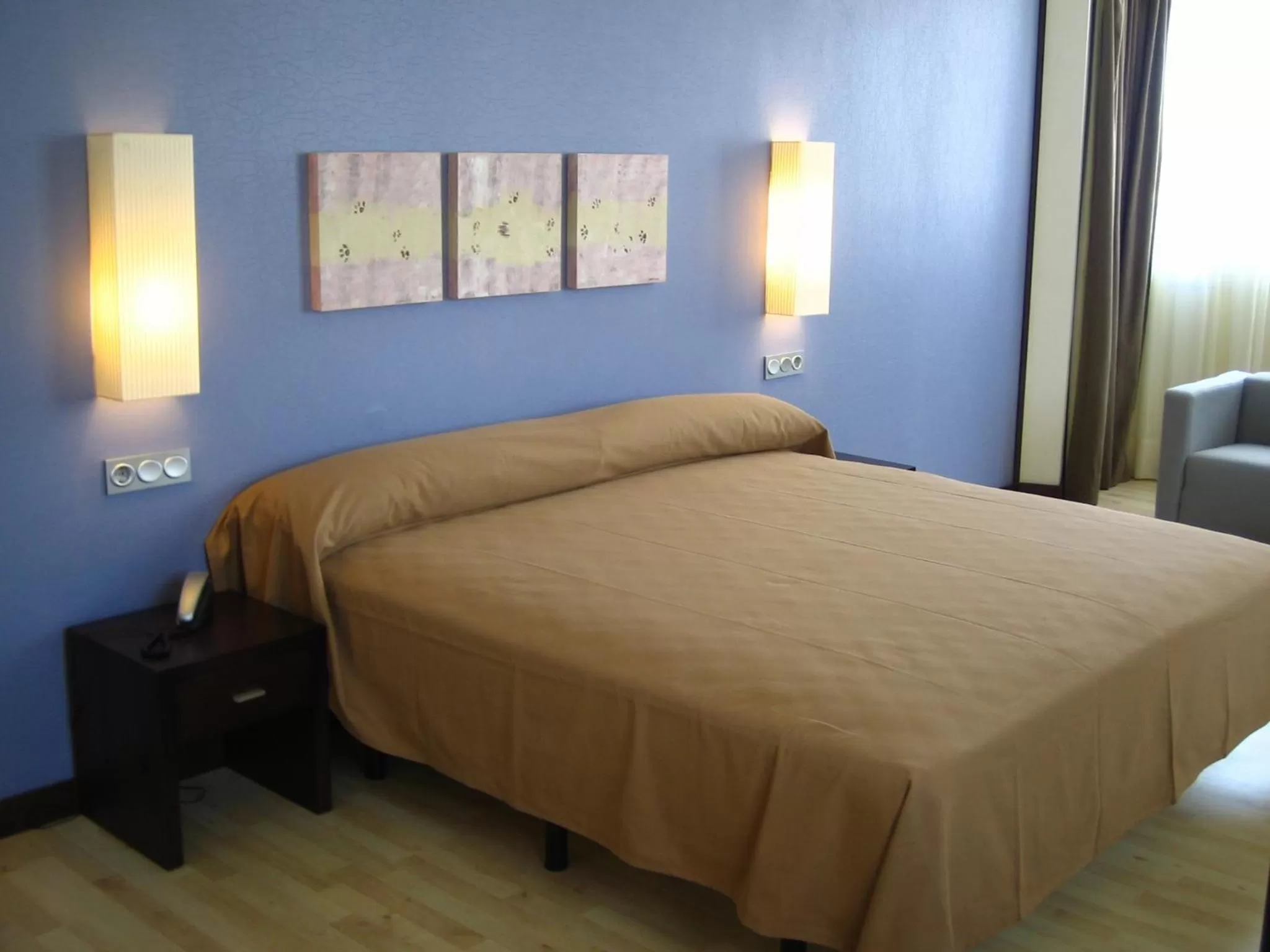 Decorative detail, Bed in Hotel Puerta de Ocaña