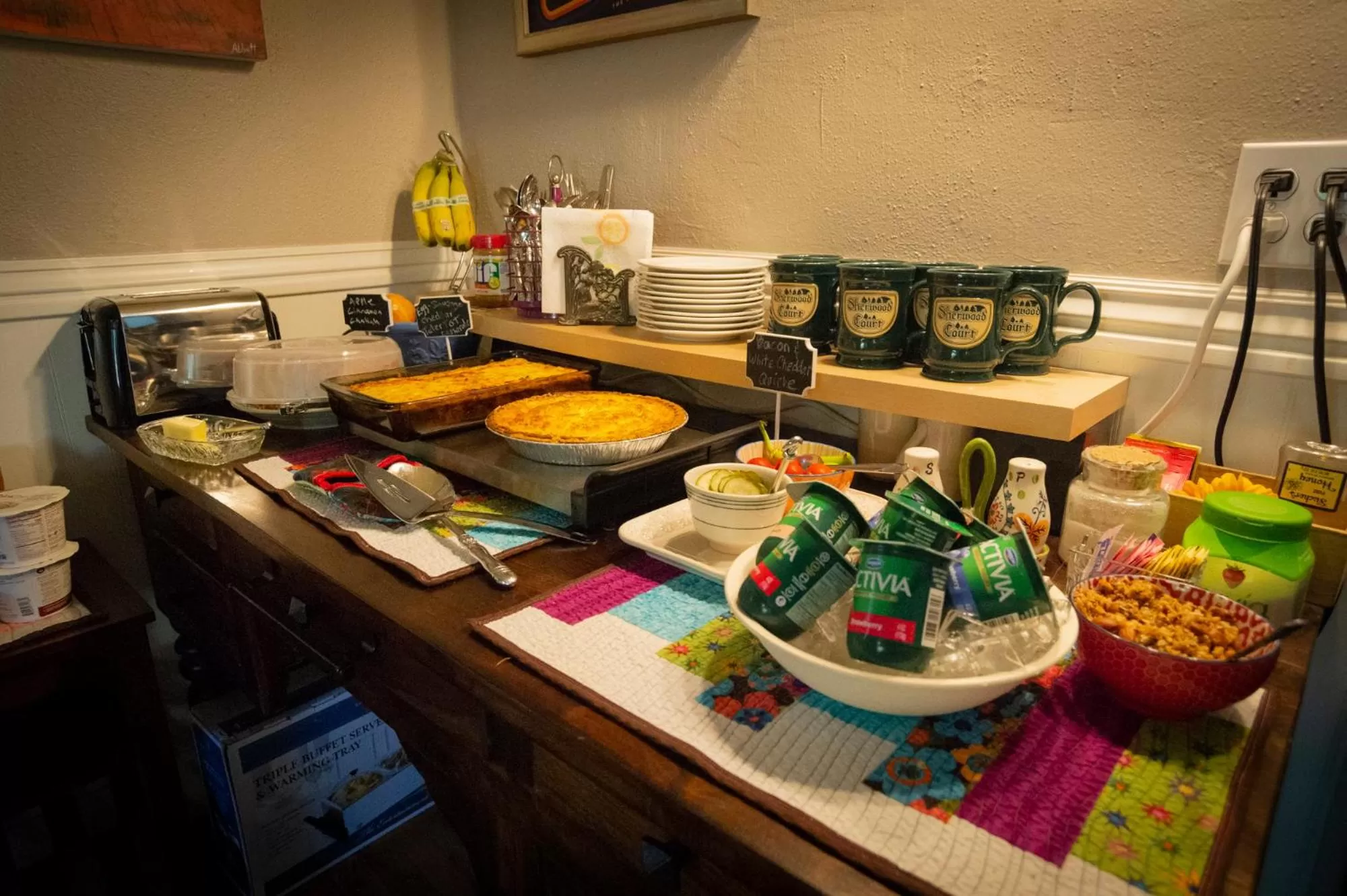 Breakfast in Sherwood Court Cottages