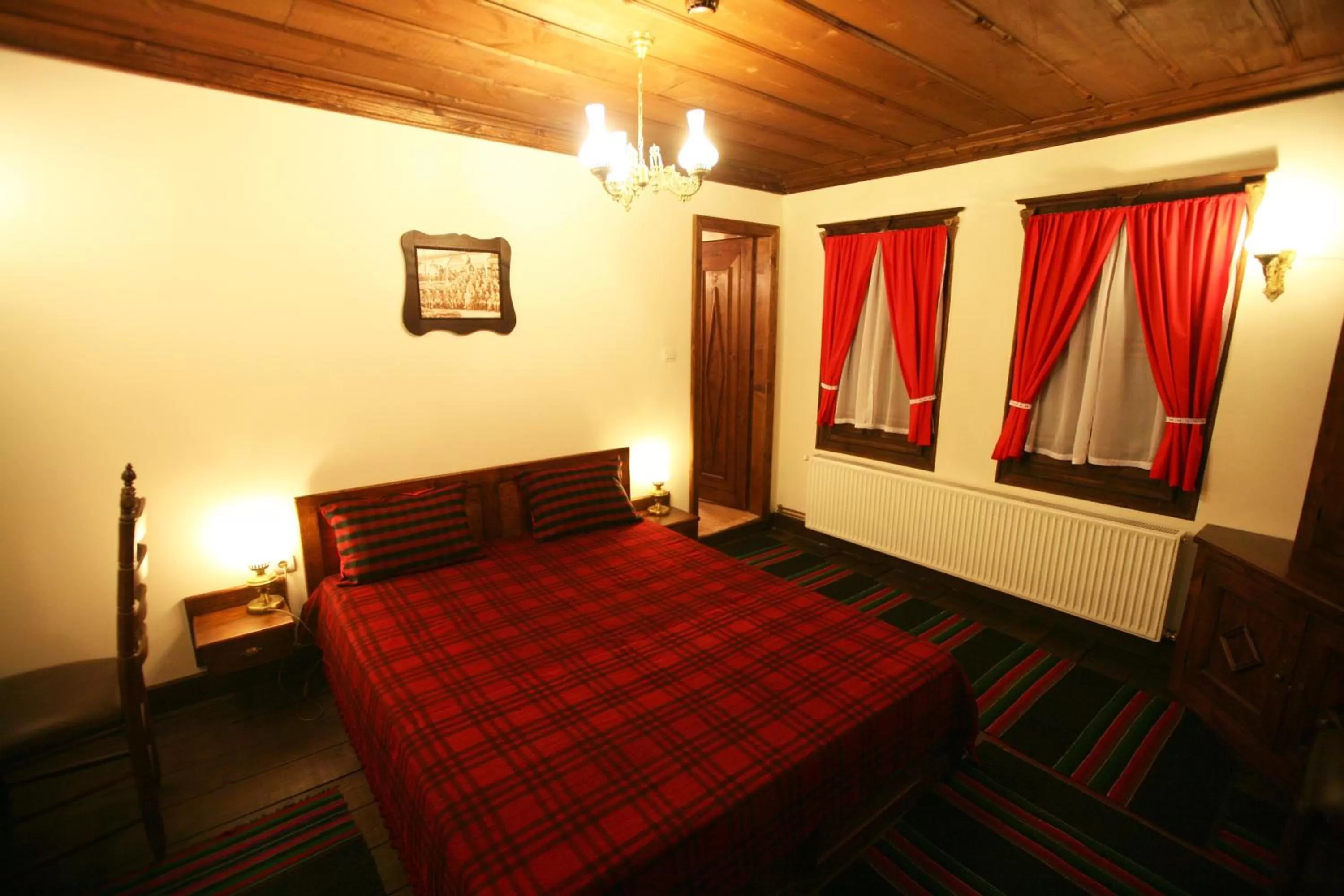 Bedroom, Bed in Djudjeva Kyshta Hotel
