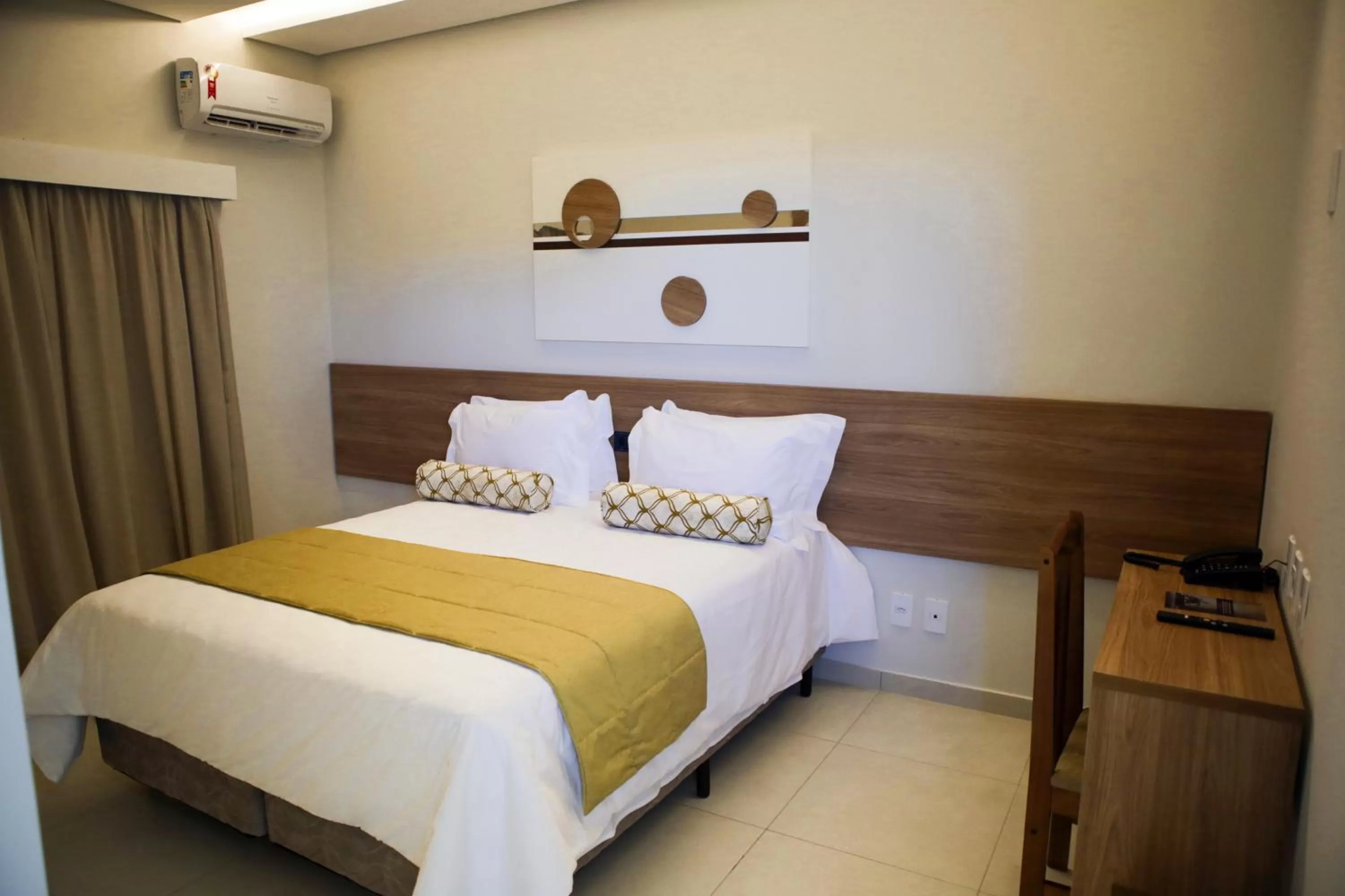 Bed in Regional Plaza Hotel Event Park