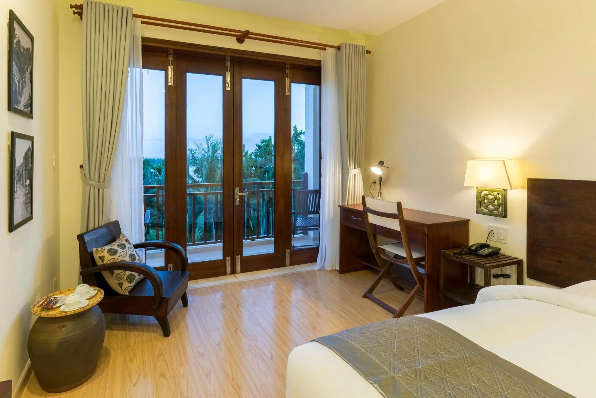 Balcony/Terrace, Bed in Riverside Hamlet Homestay & Villa