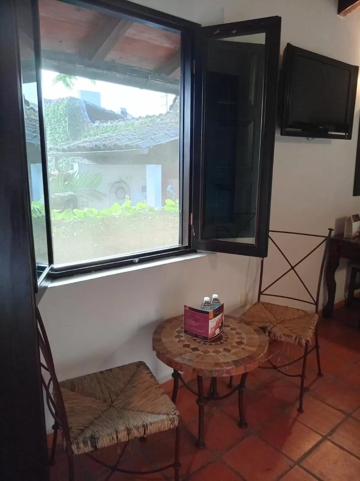 TV/Entertainment Center in Hotel Boutique Casabella