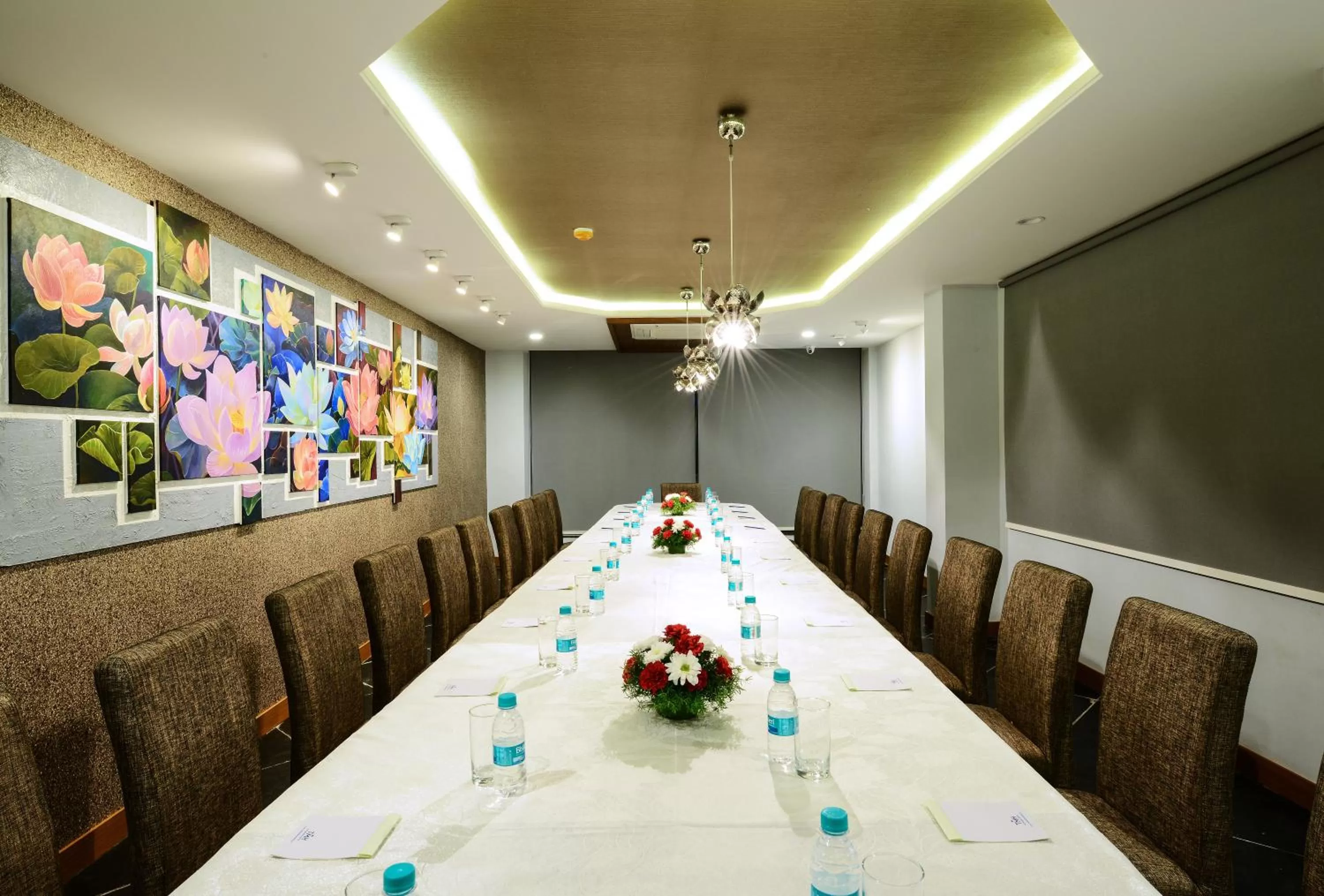 Area and facilities in Taj Mahal Hotel