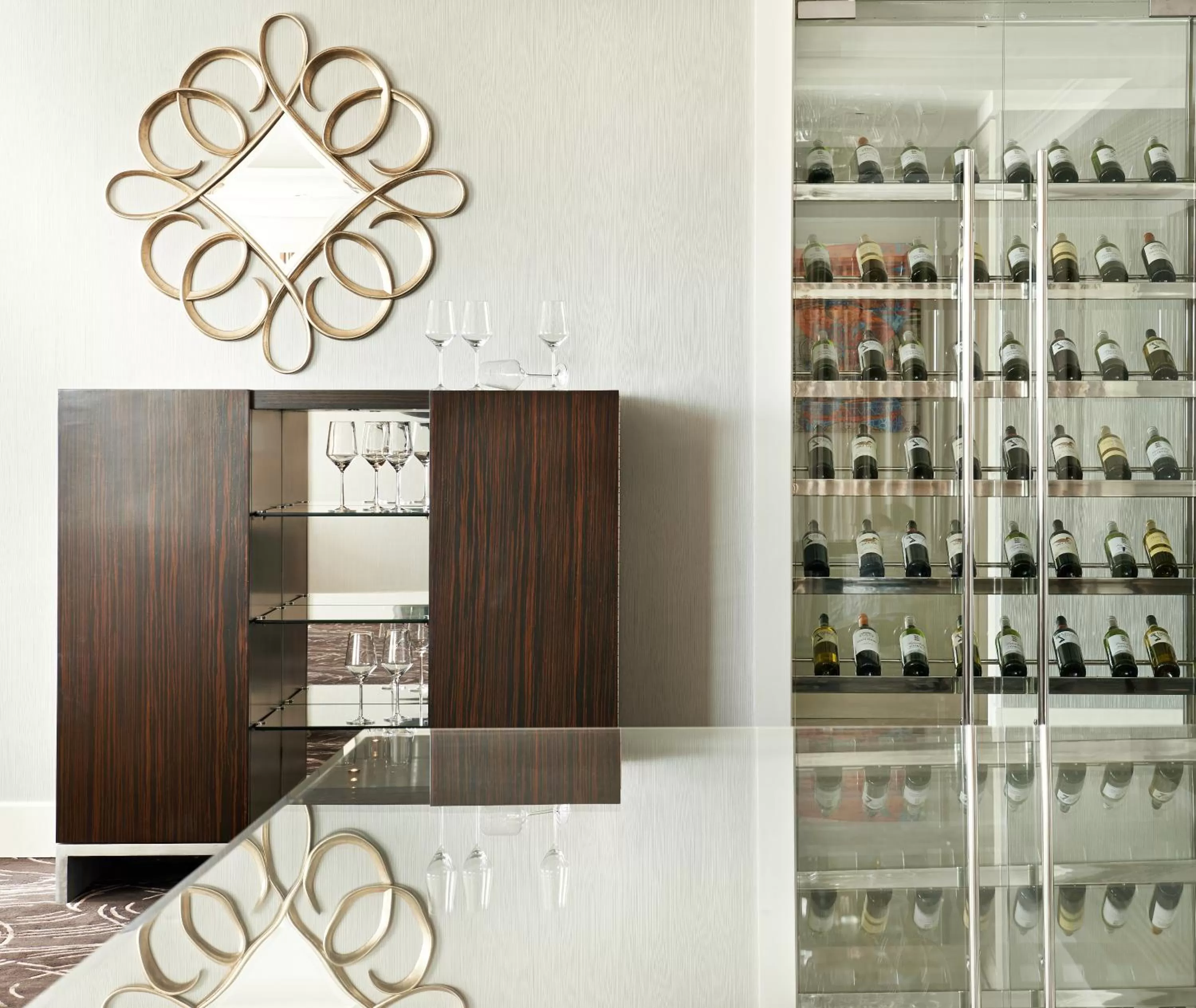 Lounge or bar in Fairmont Makati