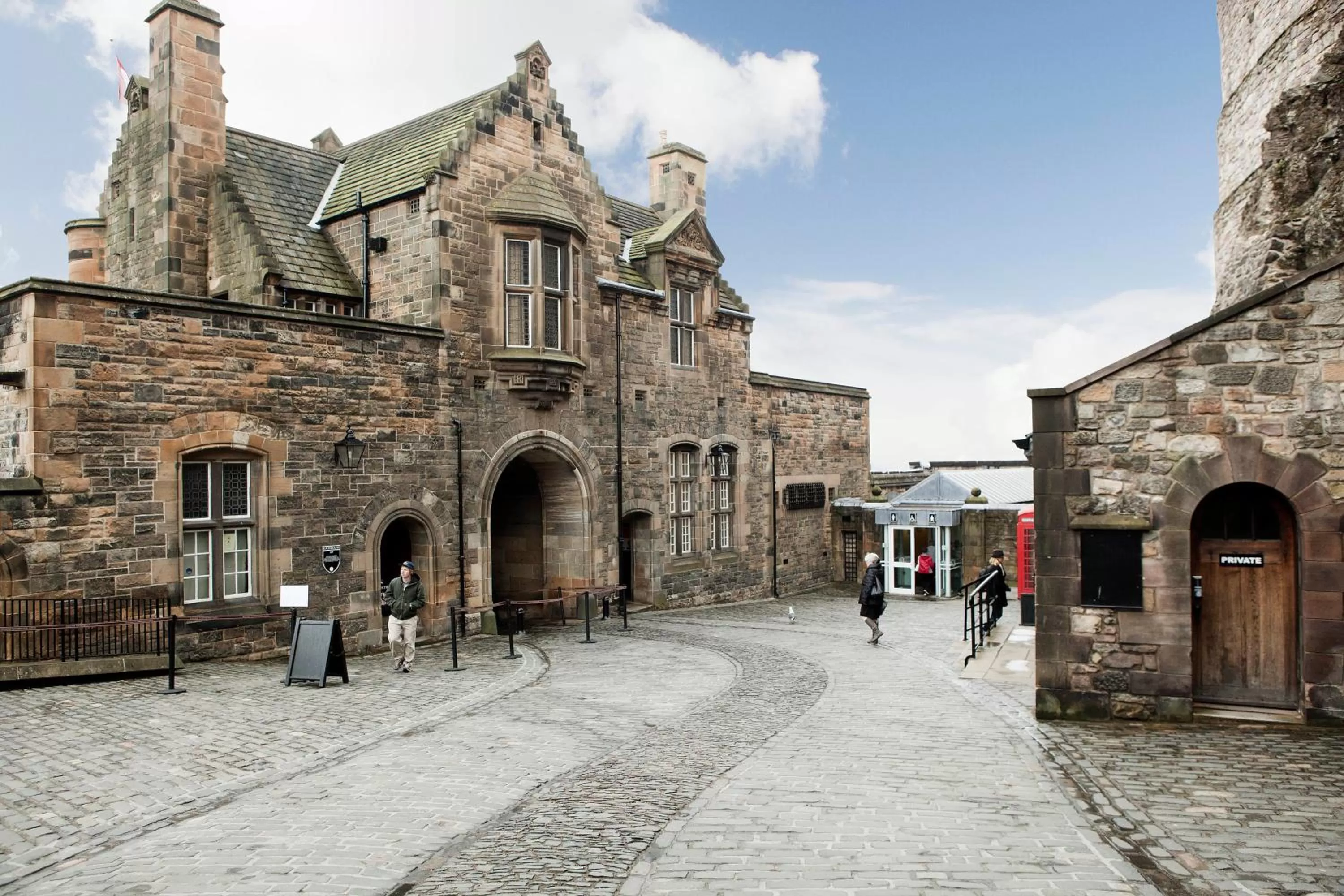 Nearby landmark in Fraser Suites Edinburgh