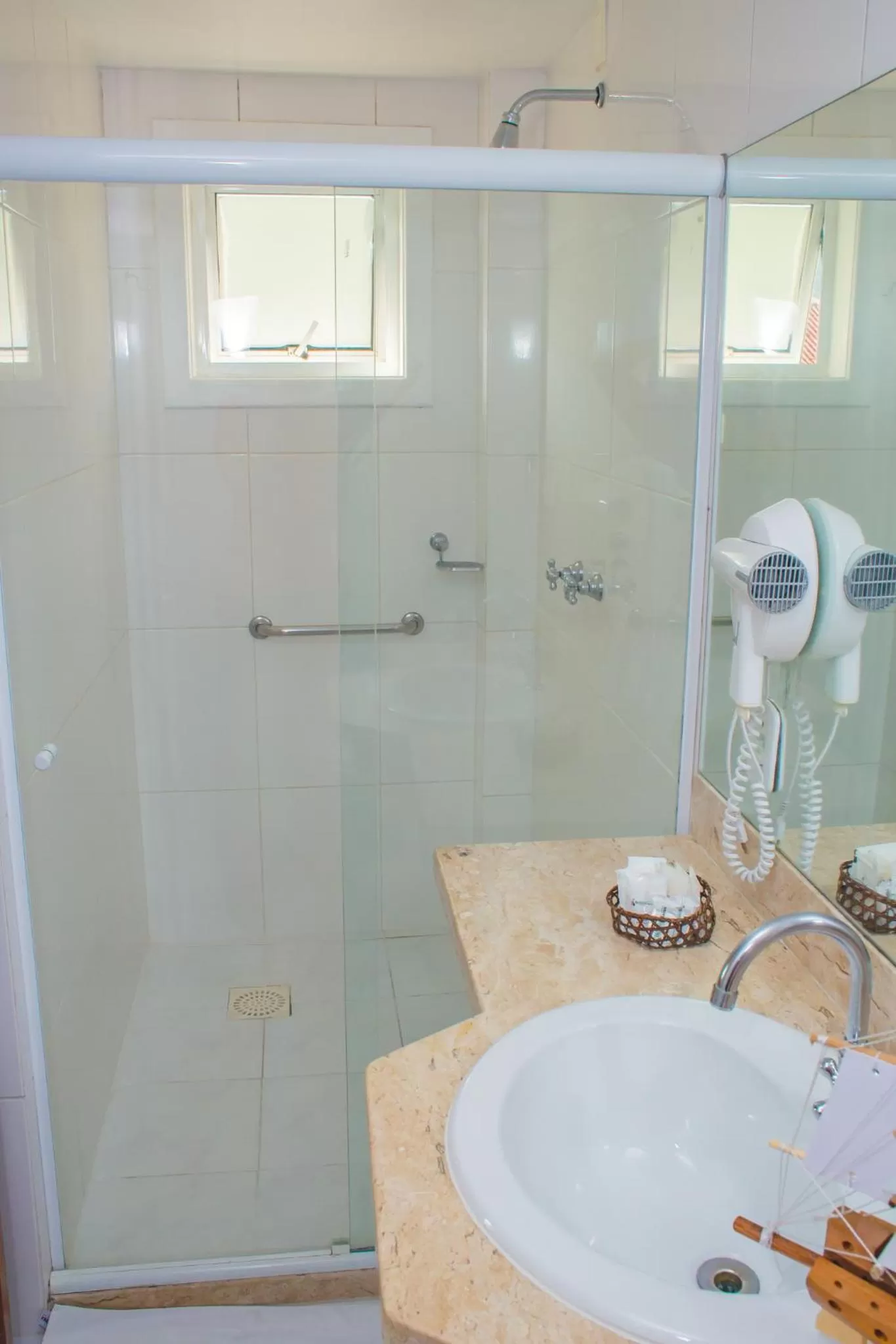 Bathroom in Ocean View Hotel