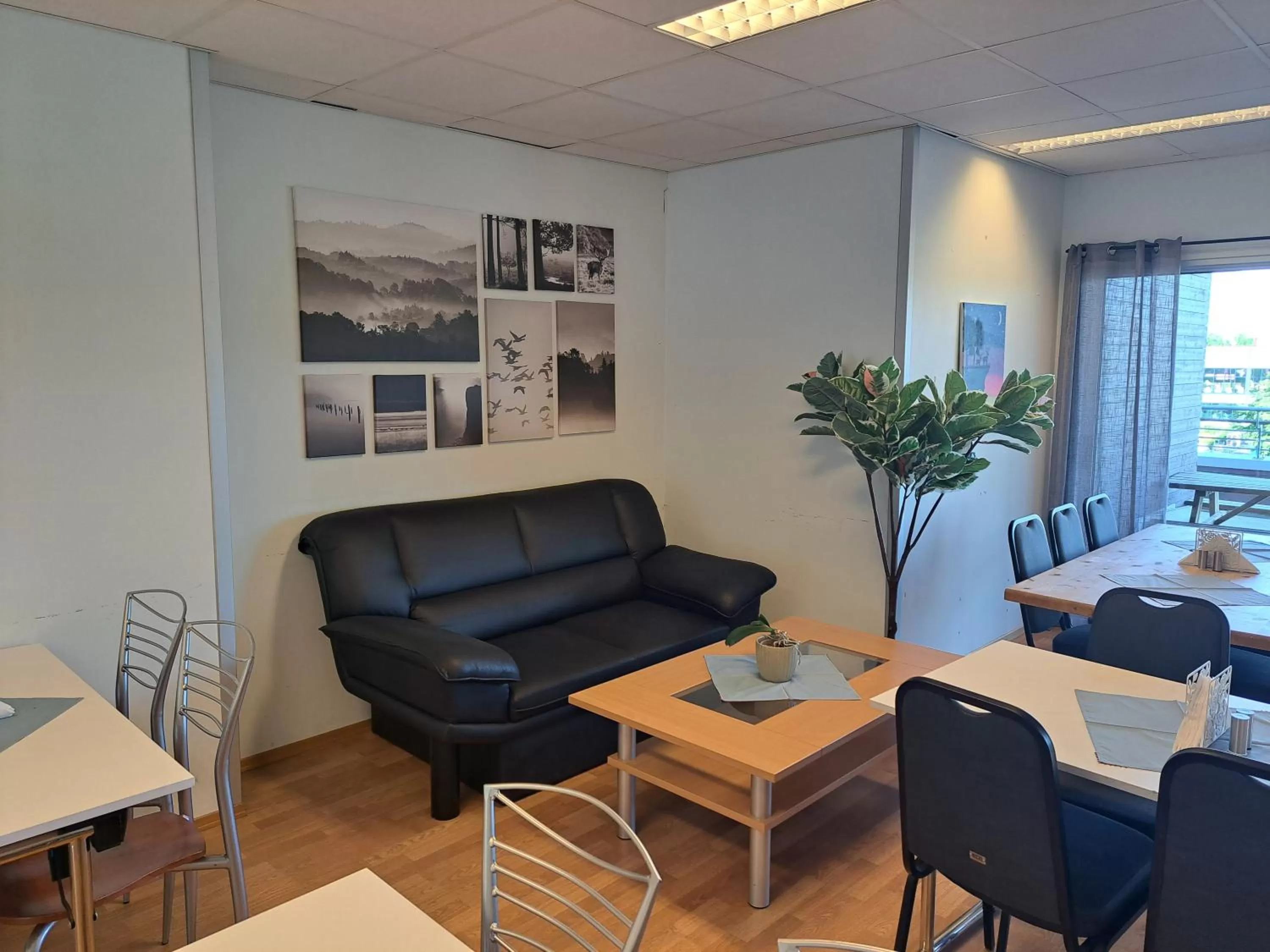 Seating area in Motell Svinesundparken