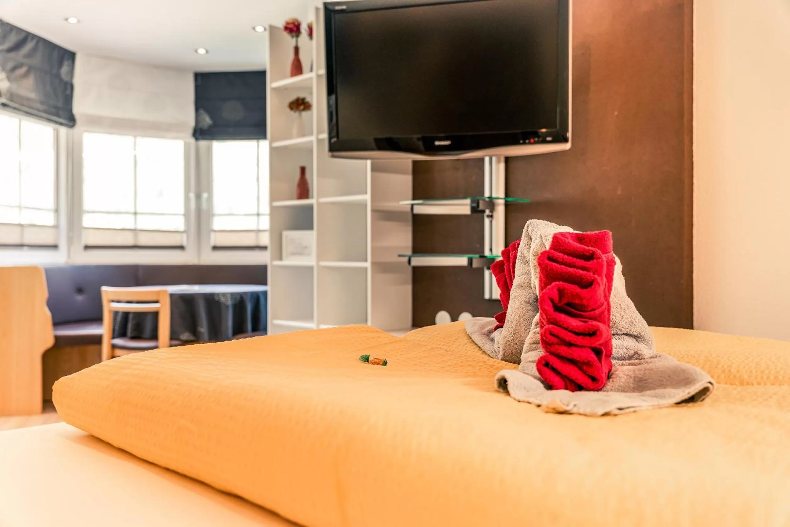 Photo of the whole room, Bed in Apart Relax