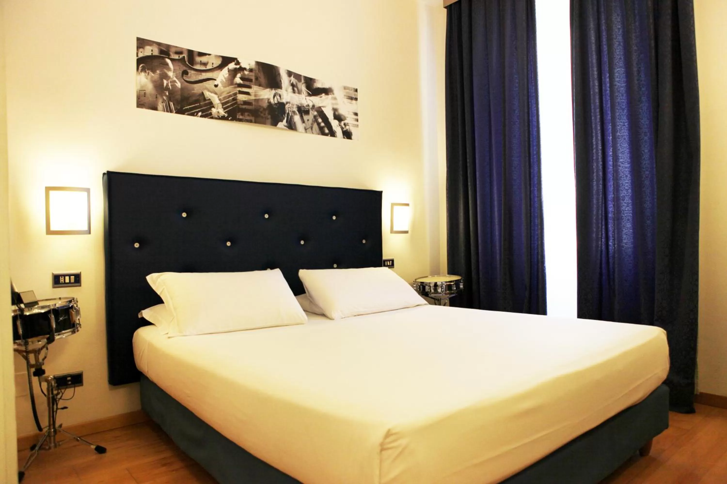 Bed in Hotel Franklin Feel The Sound