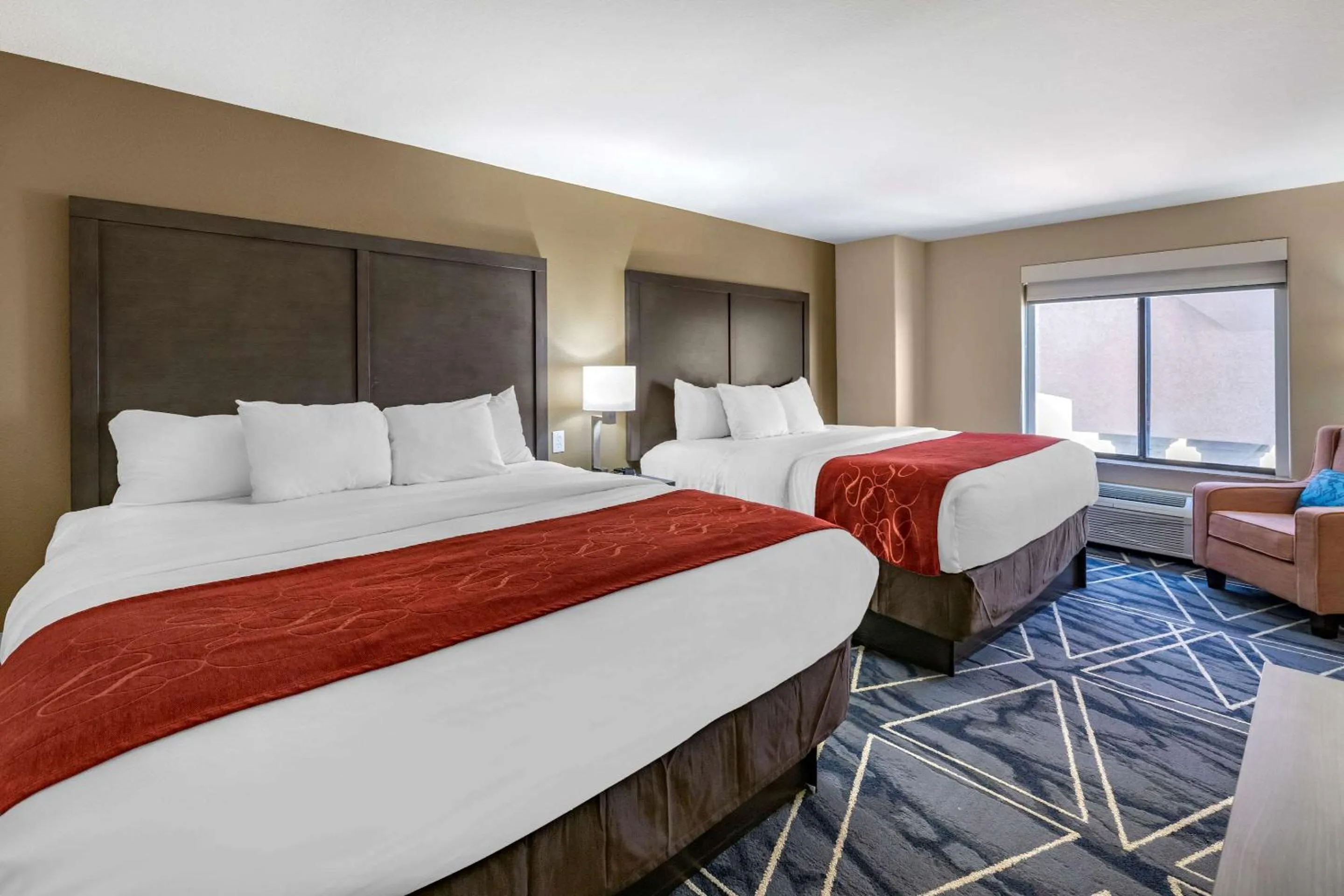 Photo of the whole room, Bed in Comfort Inn & Suites Lubbock West