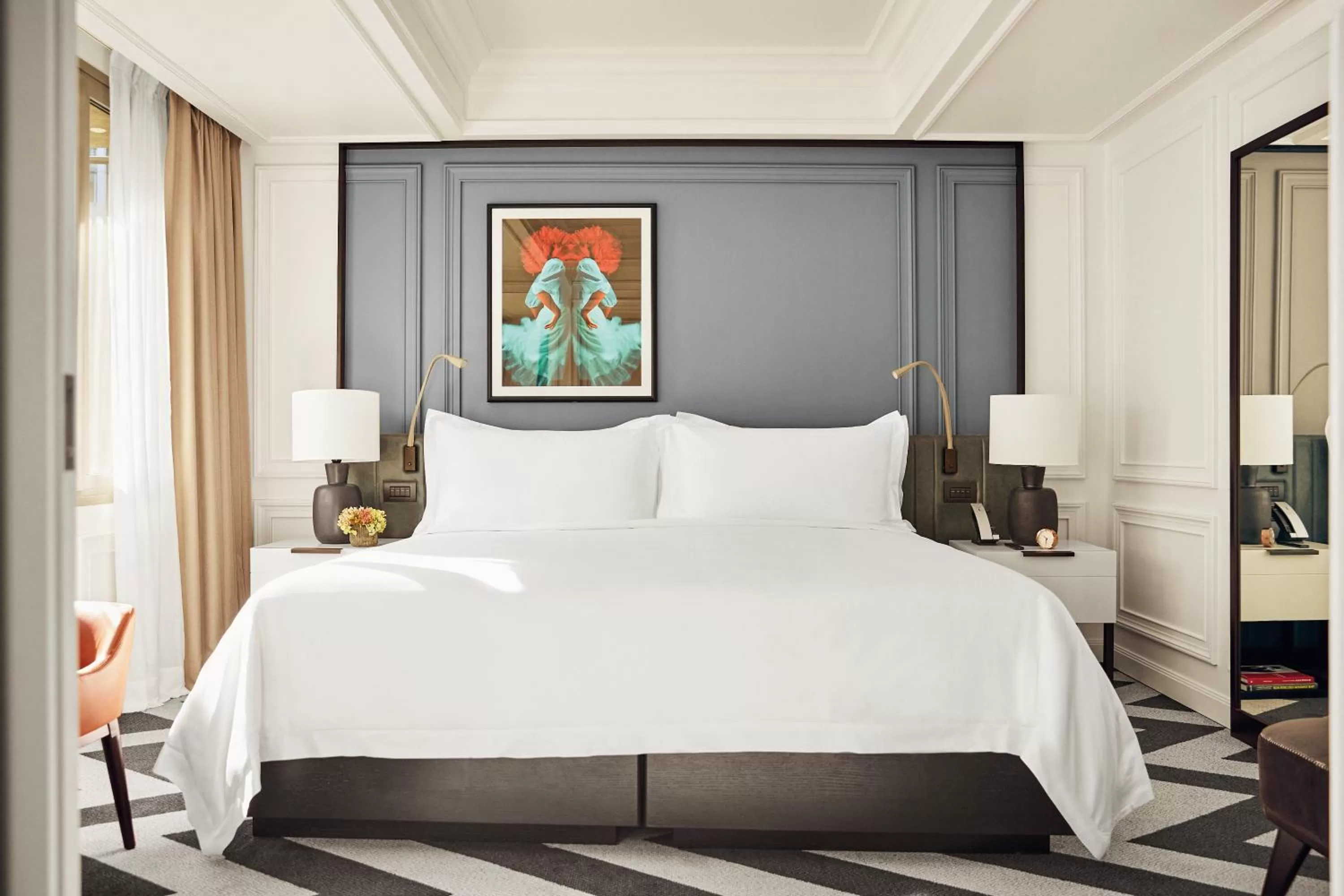 Bed in Rosewood Villa Magna