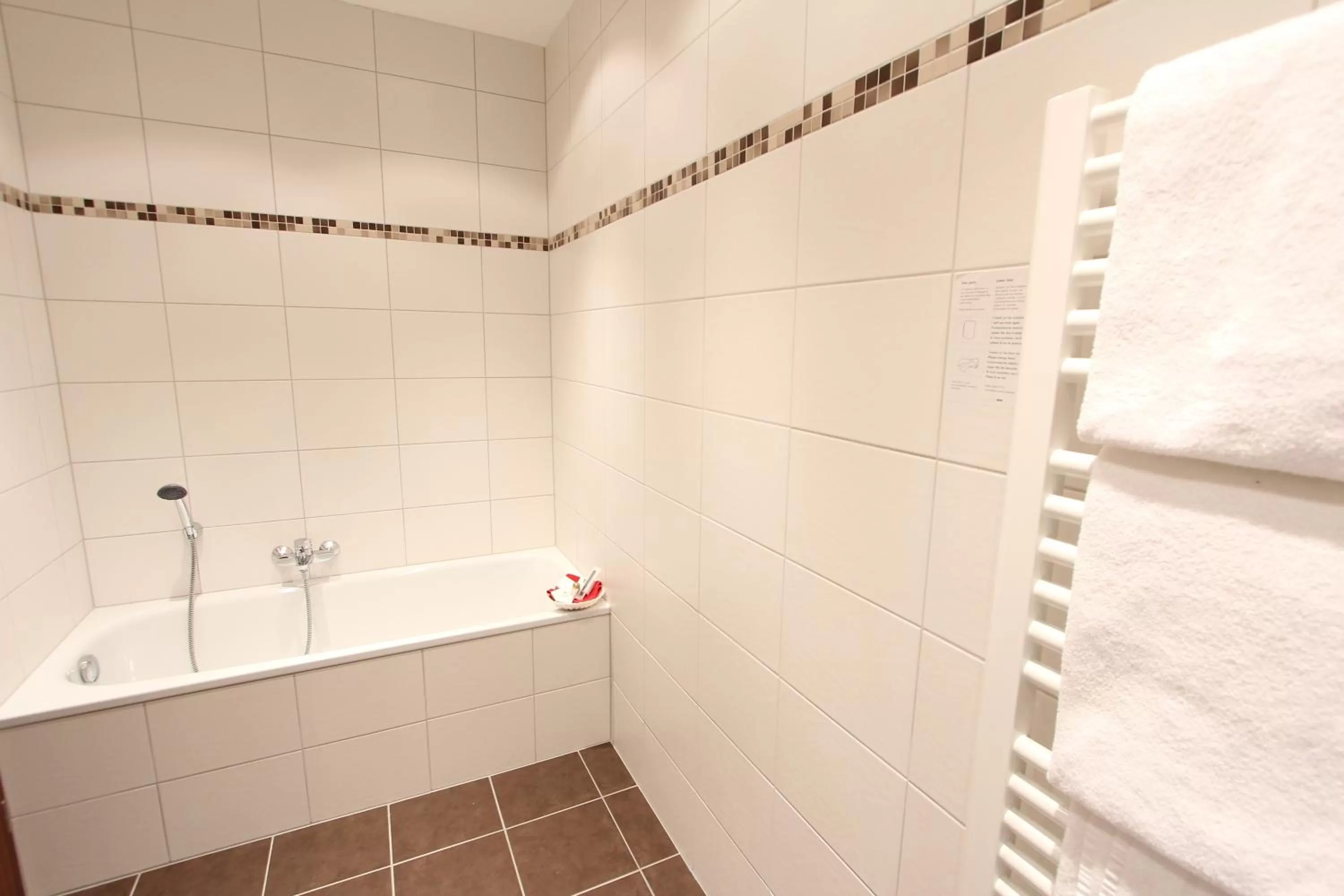 Bathroom in Akzent Hotel Jonathan