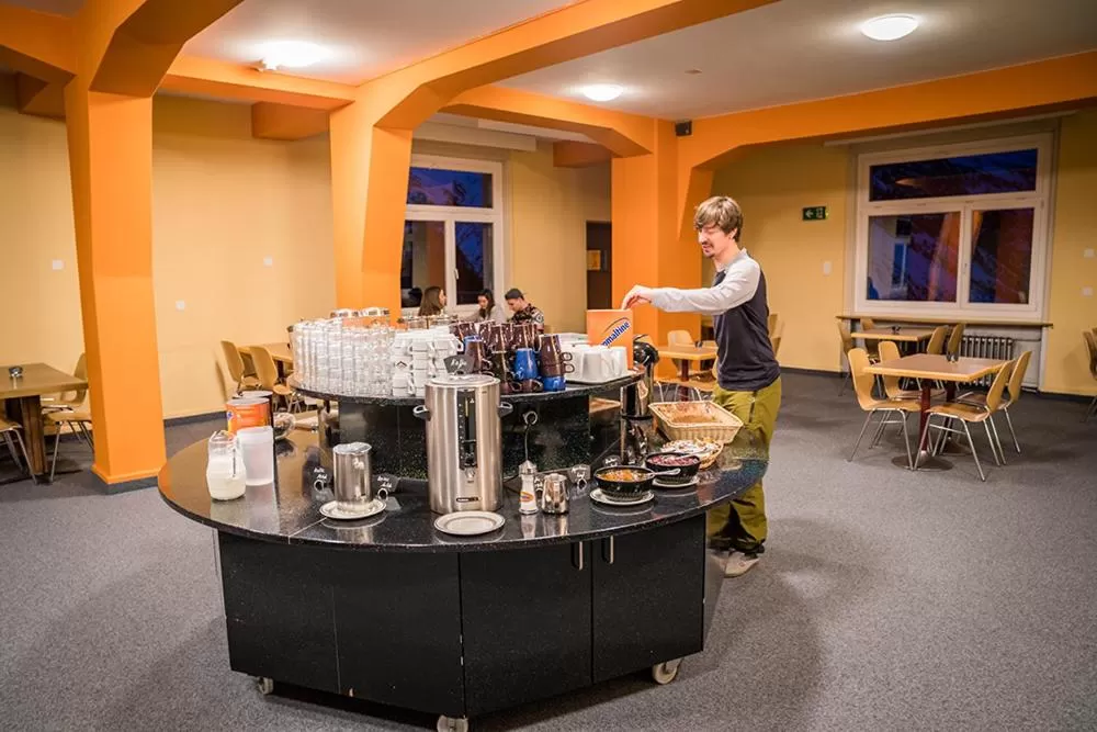 Restaurant/places to eat in Arosa Mountain Lodge