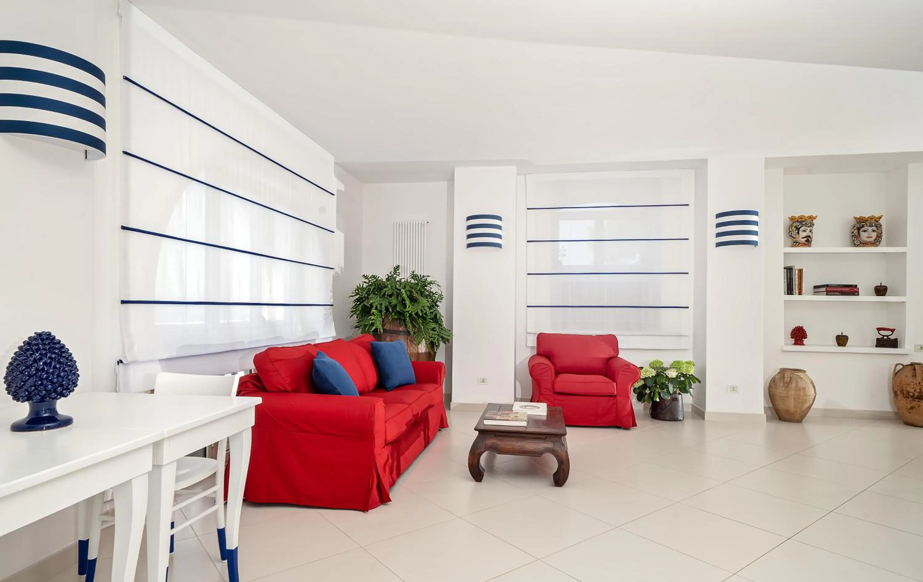 Communal lounge/ TV room in Hotel Miramare