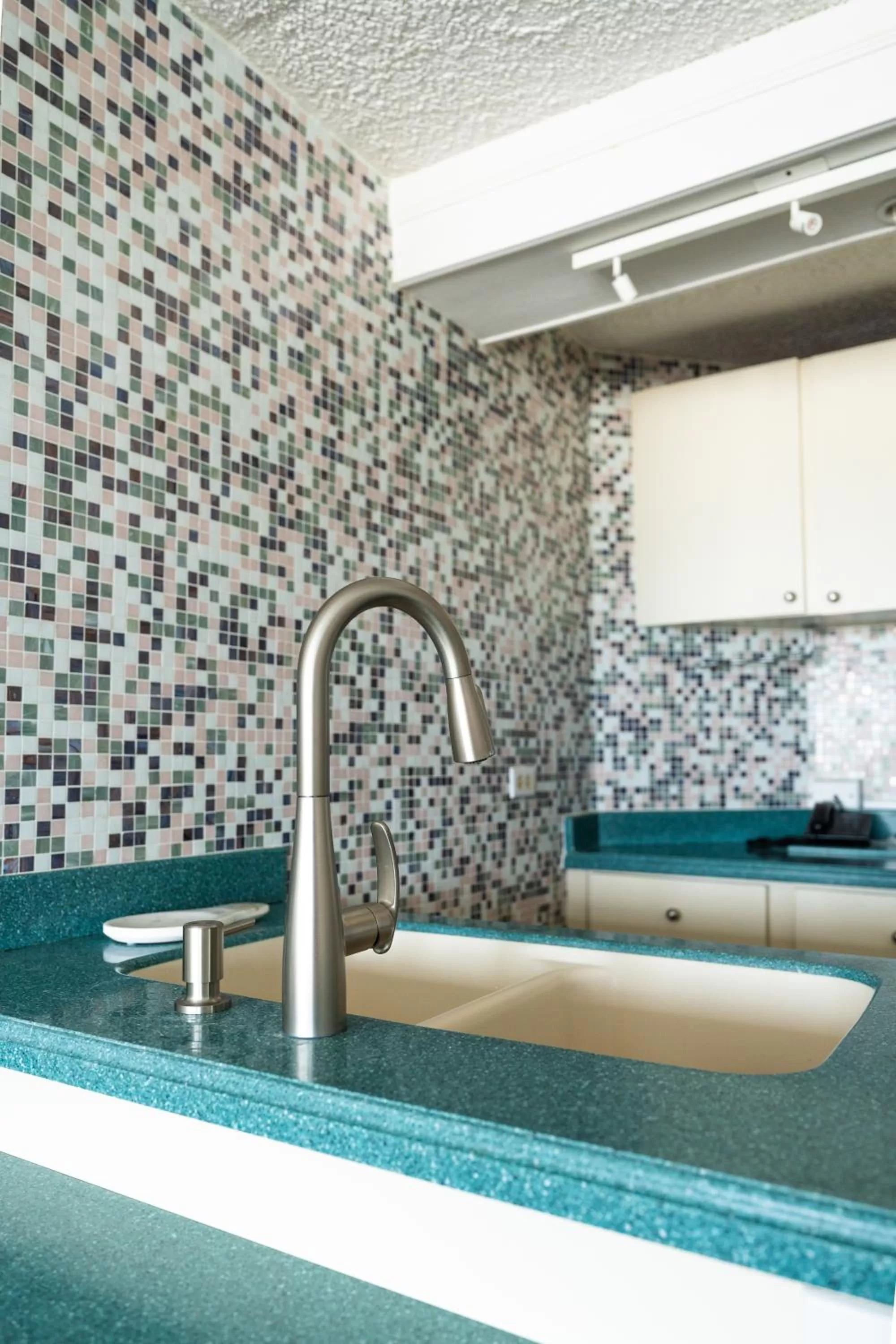 Swimming Pool in OCEAN VIEW DELUXE SUITE: PVT. BEACH & POOL