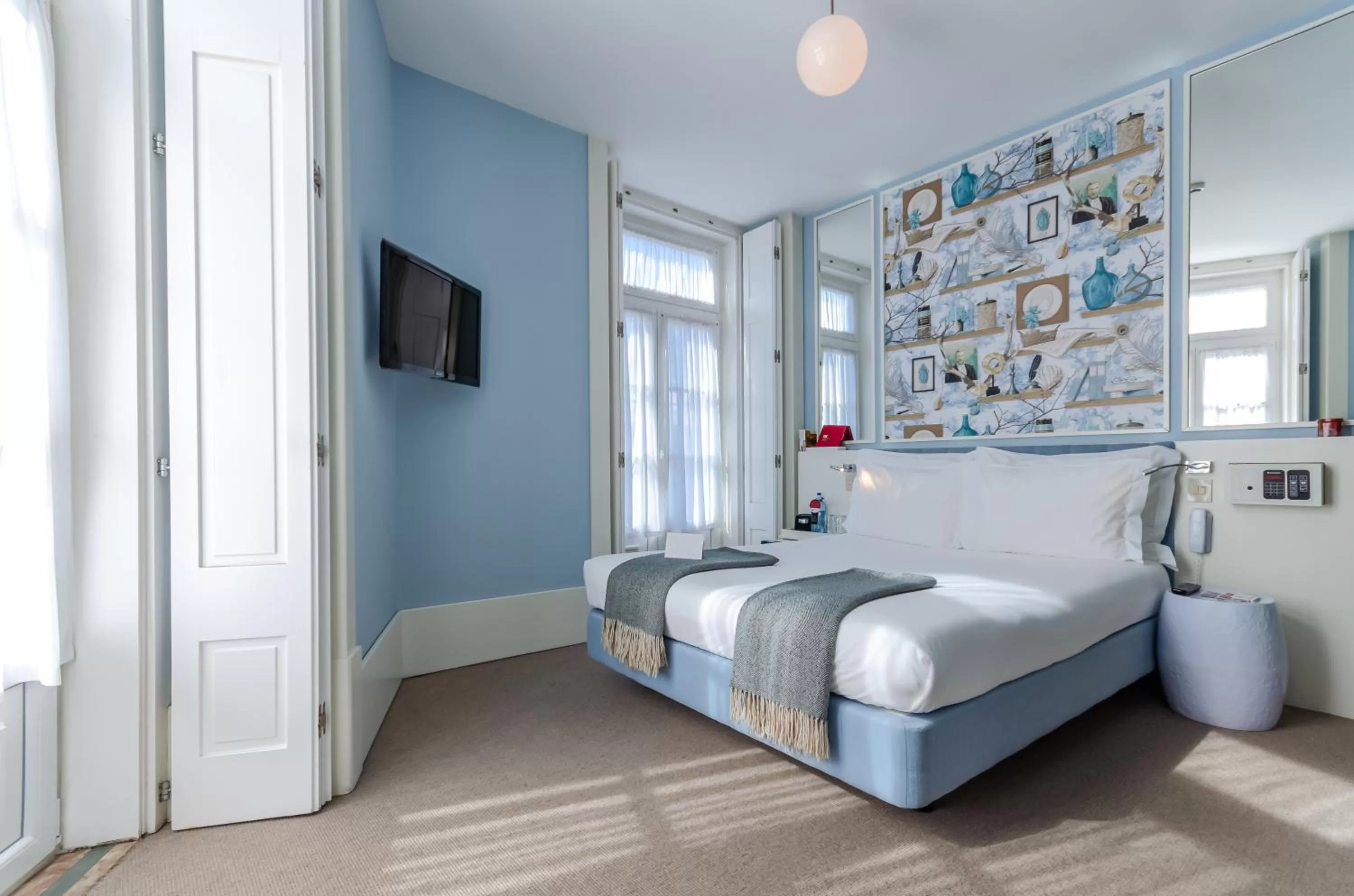 Bedroom, Bed in Lx Boutique Hotel