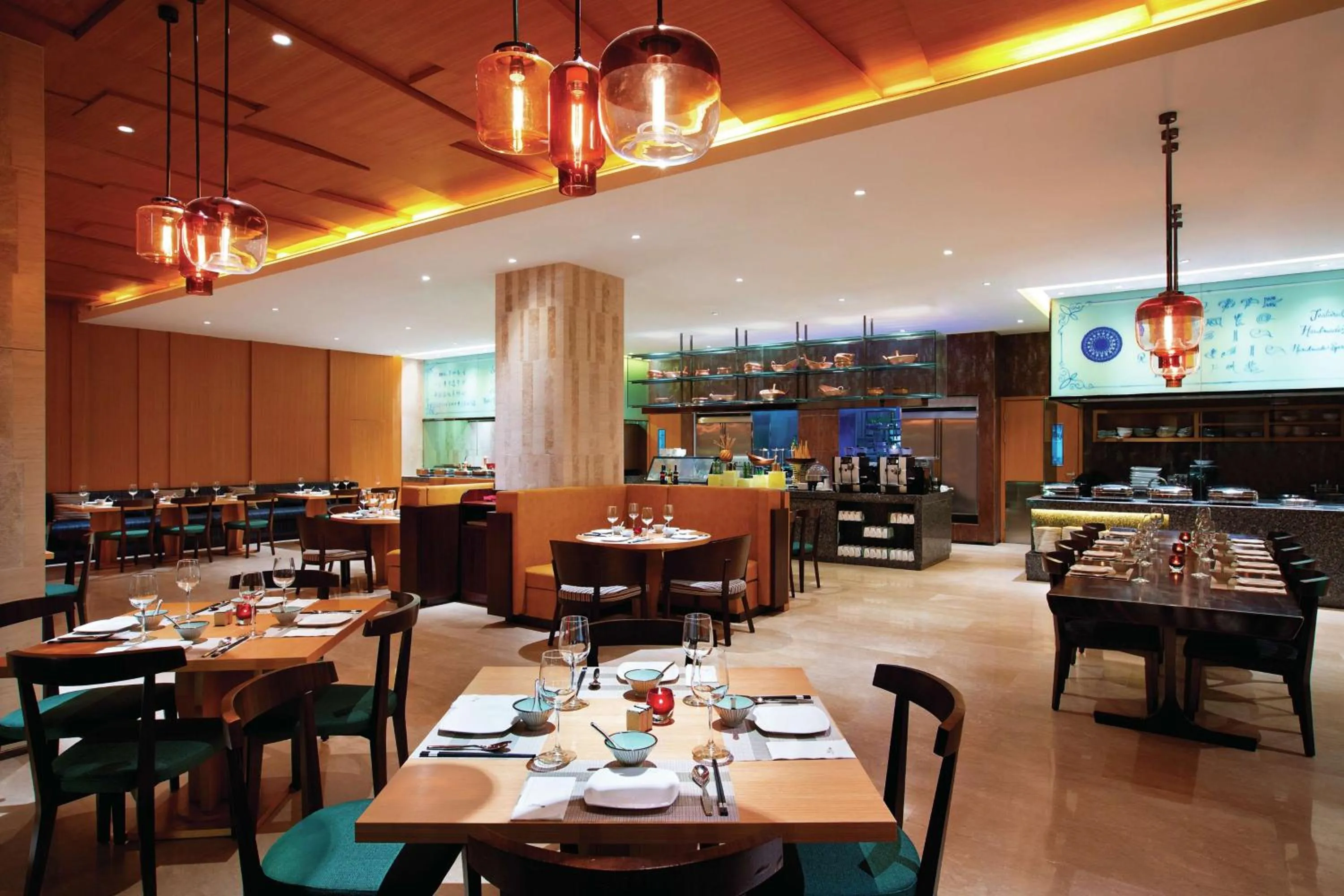 Restaurant/places to eat in Hilton Garden Inn Lijiang