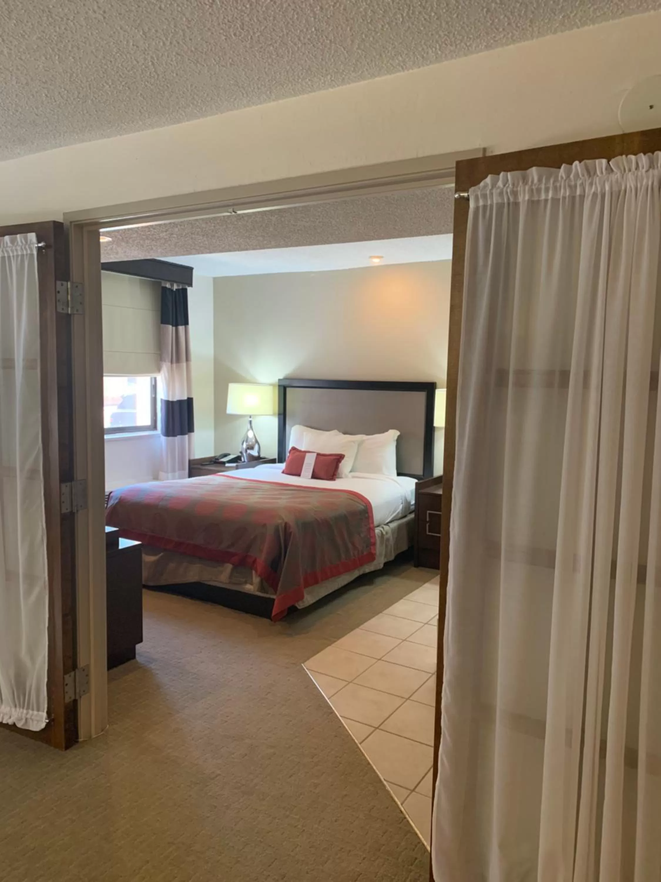 Photo of the whole room, Bed in Ramada by Wyndham Marquette