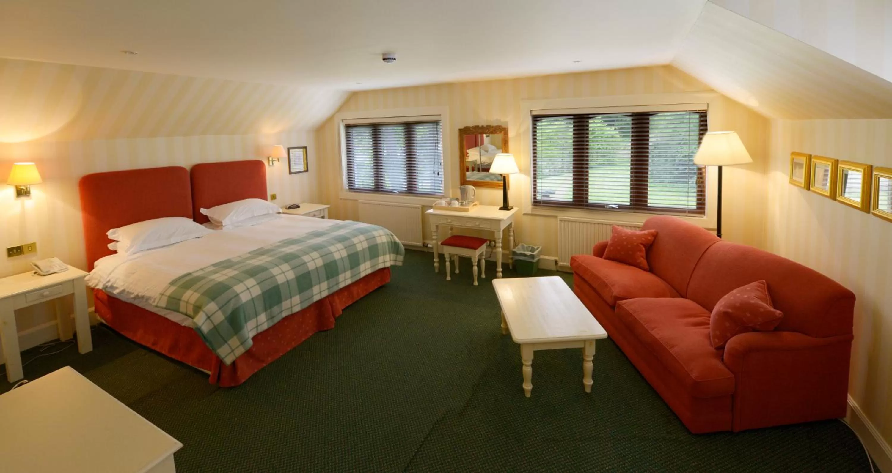 Photo of the whole room, Bed in The Factor's Inn & Factor's Cottage