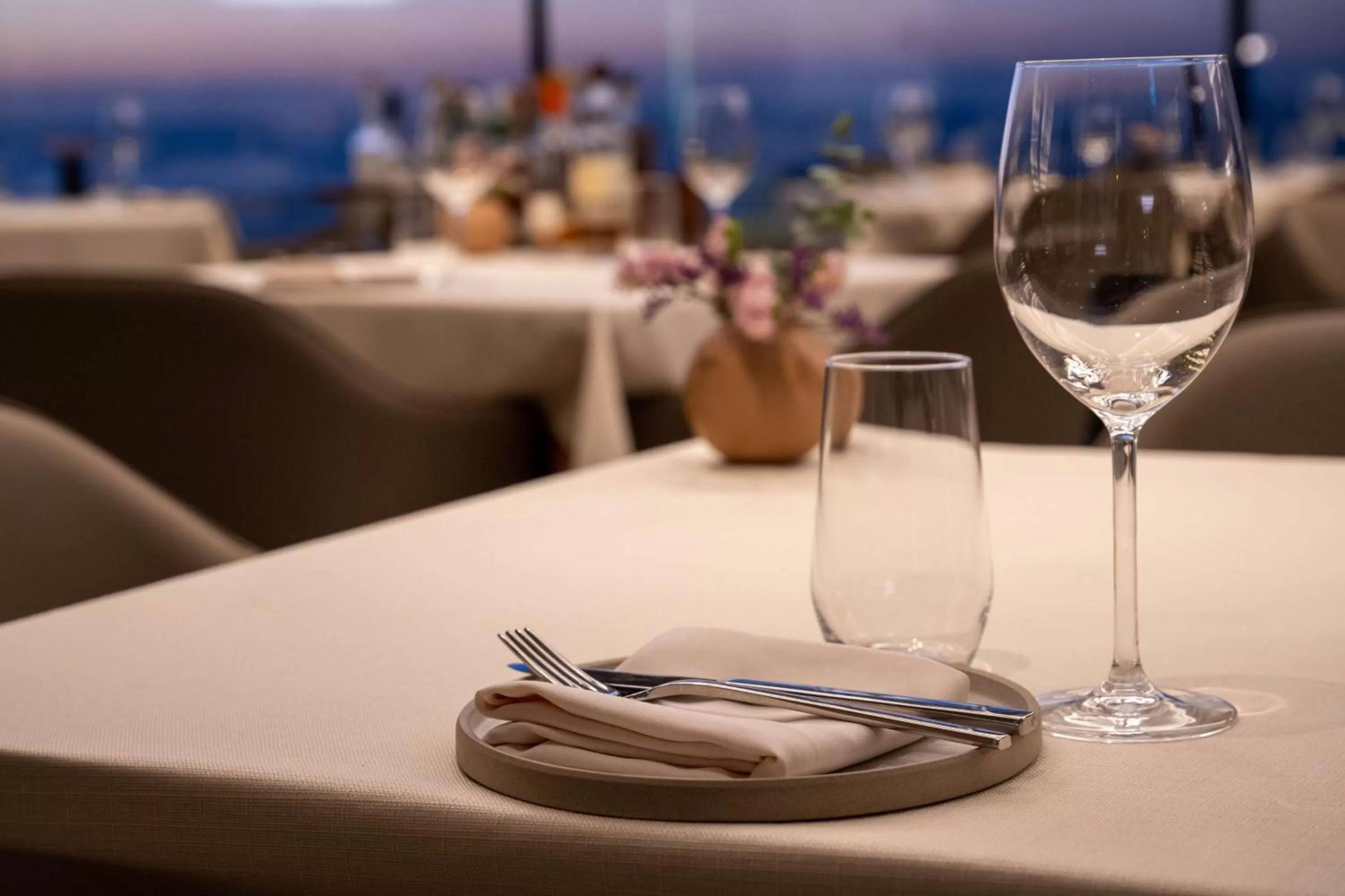 Restaurant/places to eat in Hilton Tel Aviv Hotel