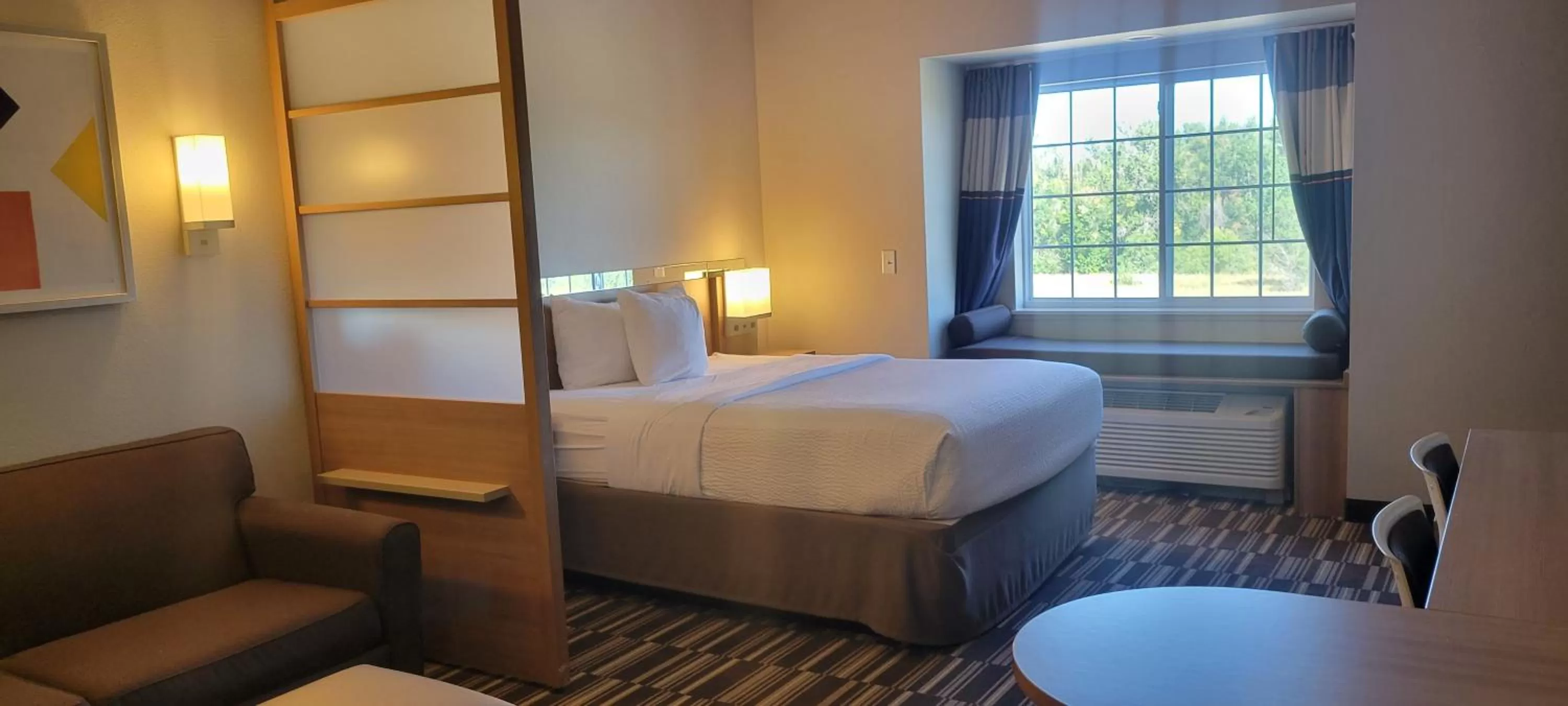 Bedroom in Microtel Inn & Suites by Wyndham Fountain Fort Carson