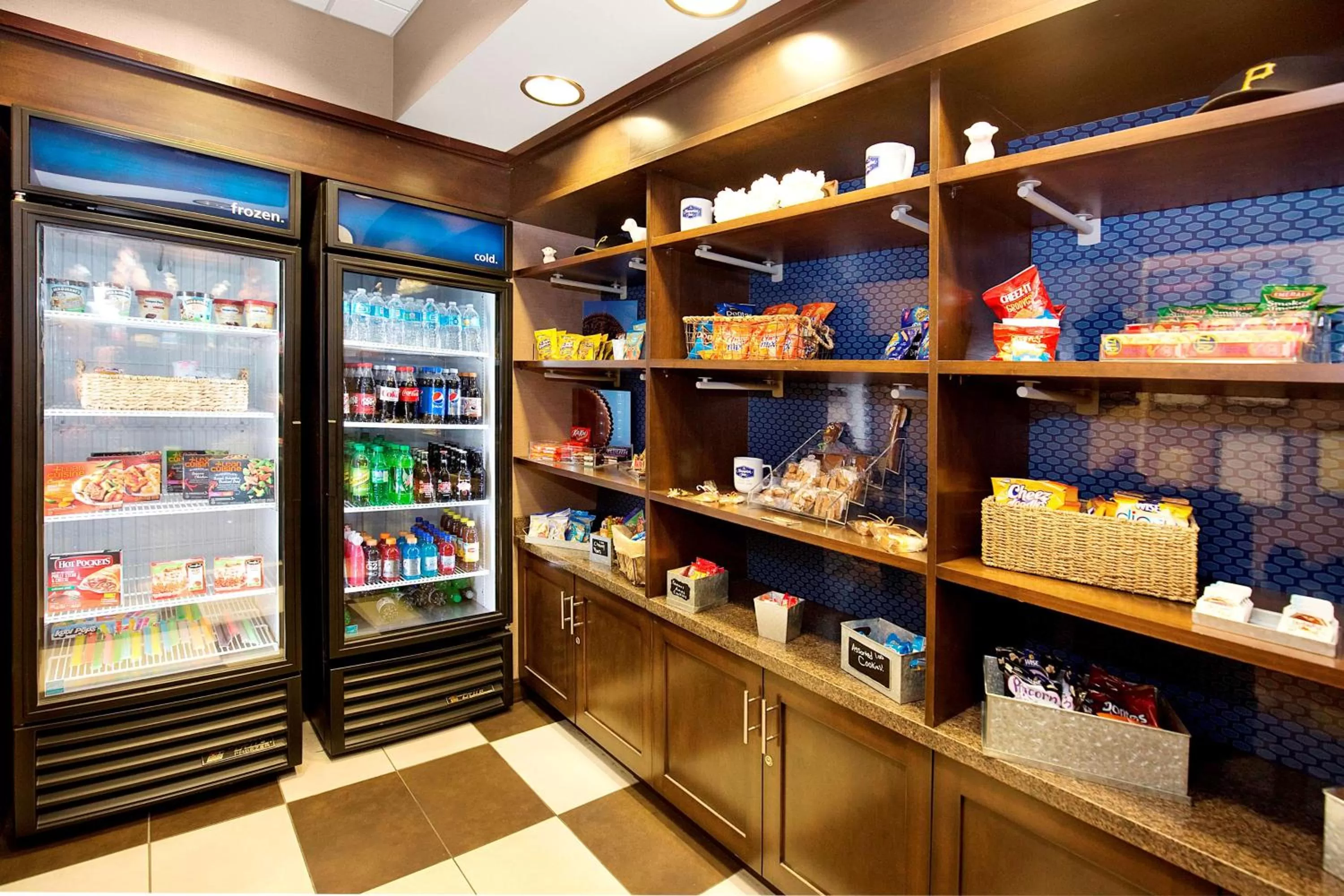 Restaurant/places to eat in Hampton Inn Butler