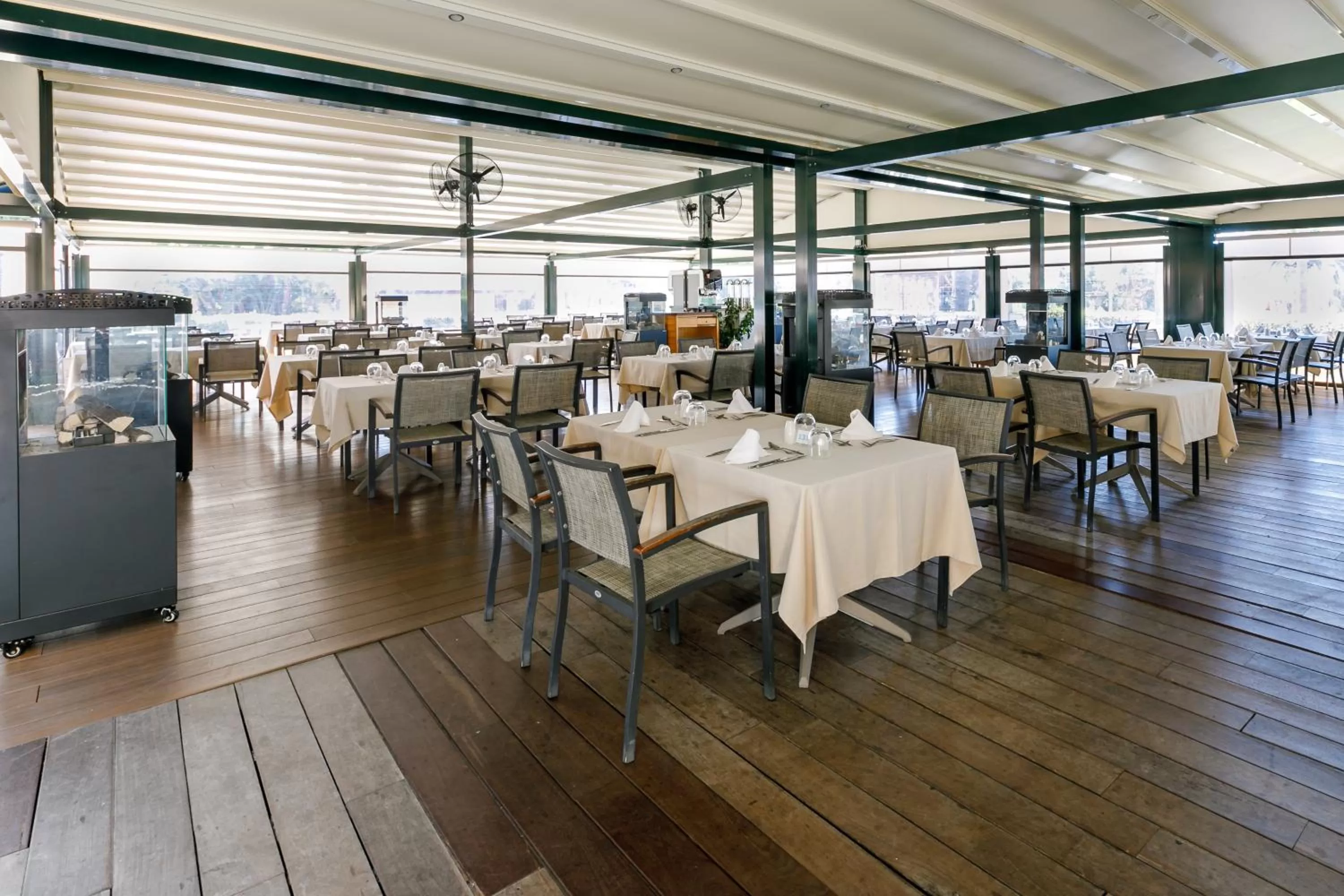 Restaurant/places to eat in PortBlue Club Pollentia Resort & Spa
