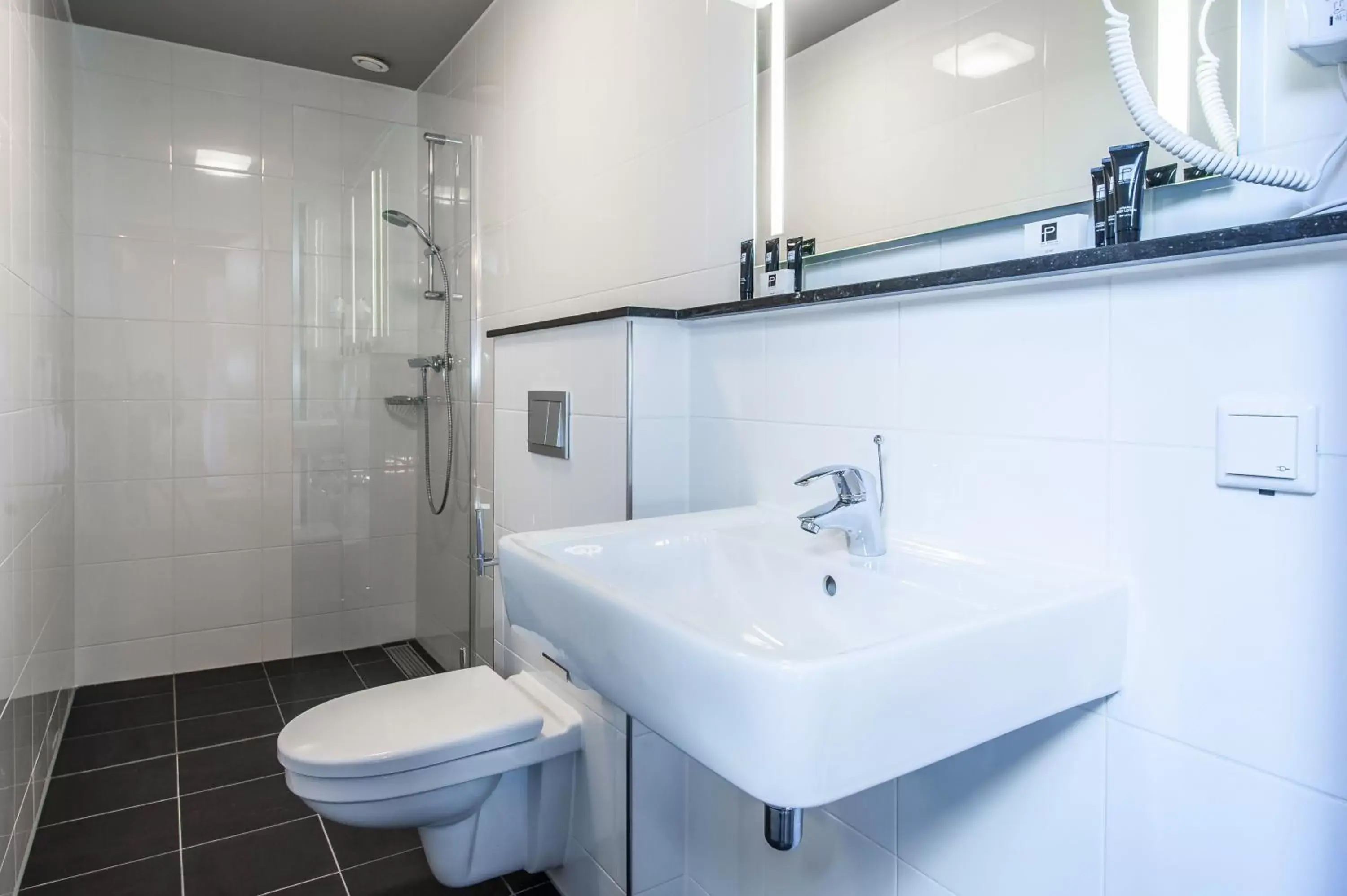 Family Suite in YAYS Amsterdam Maritime by Numa Family Suite in YAYS Amsterdam Maritime by Numa