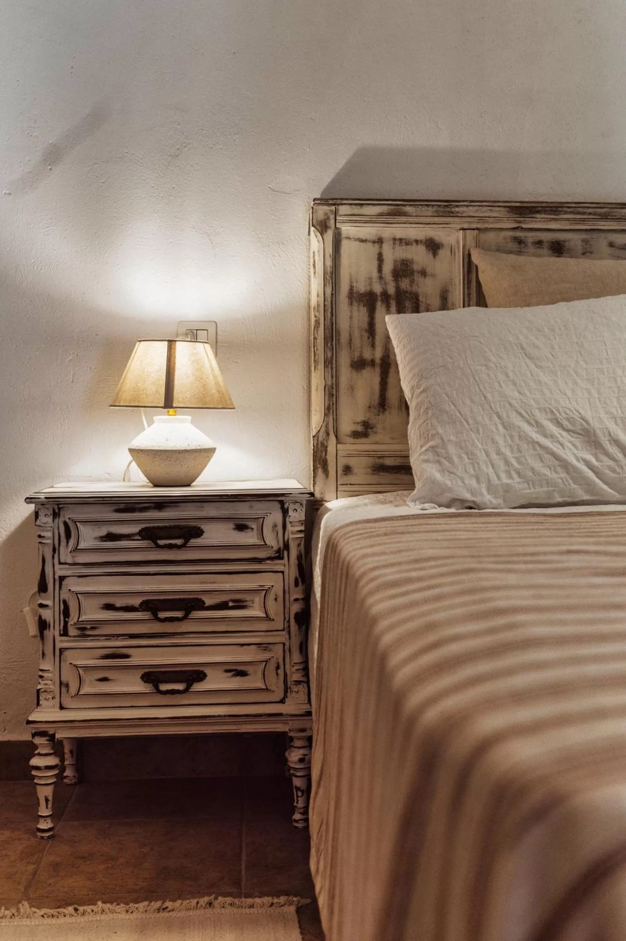 Bed in Encanto Guesthouse