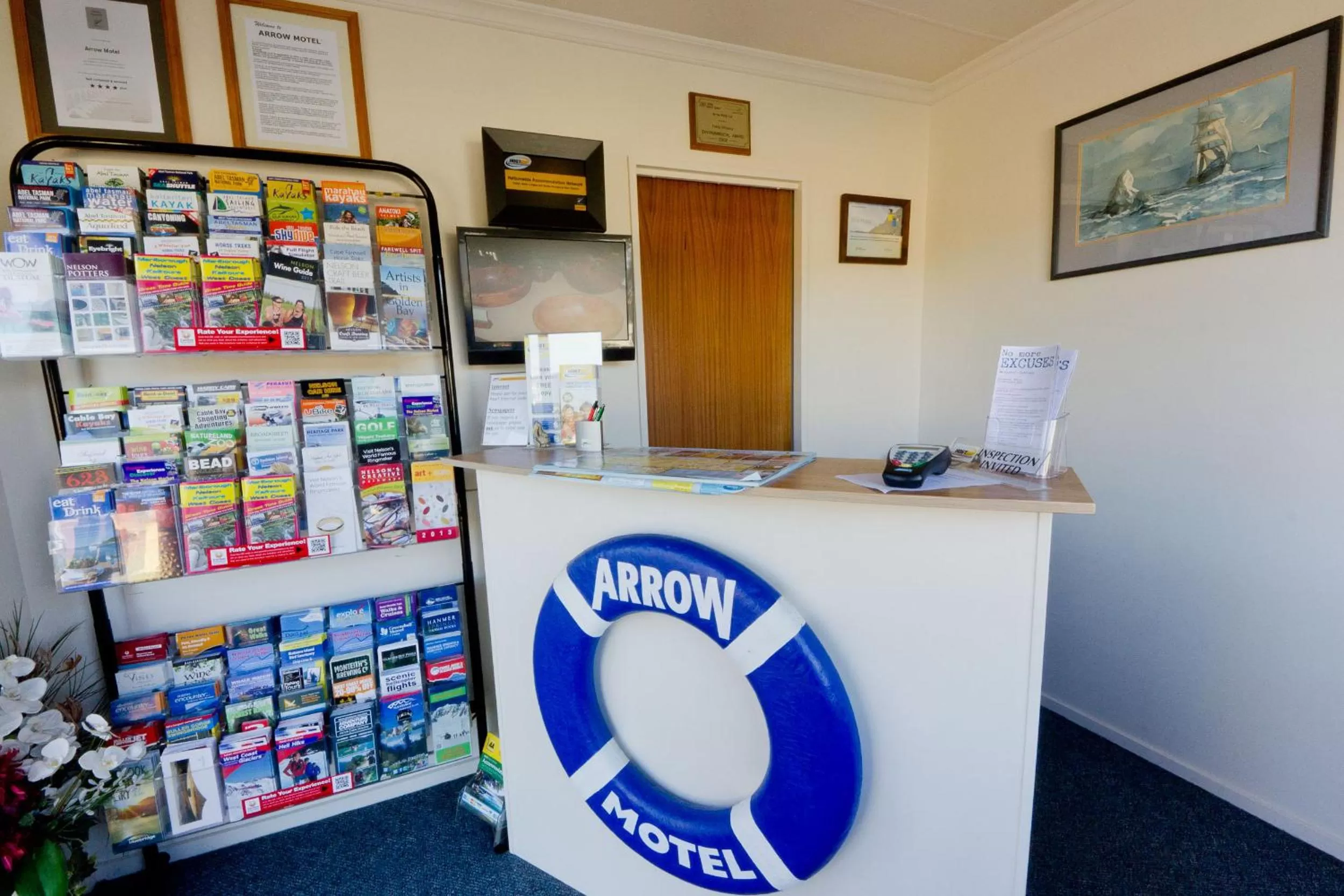 Lobby or reception in Arrow Motel Apartments