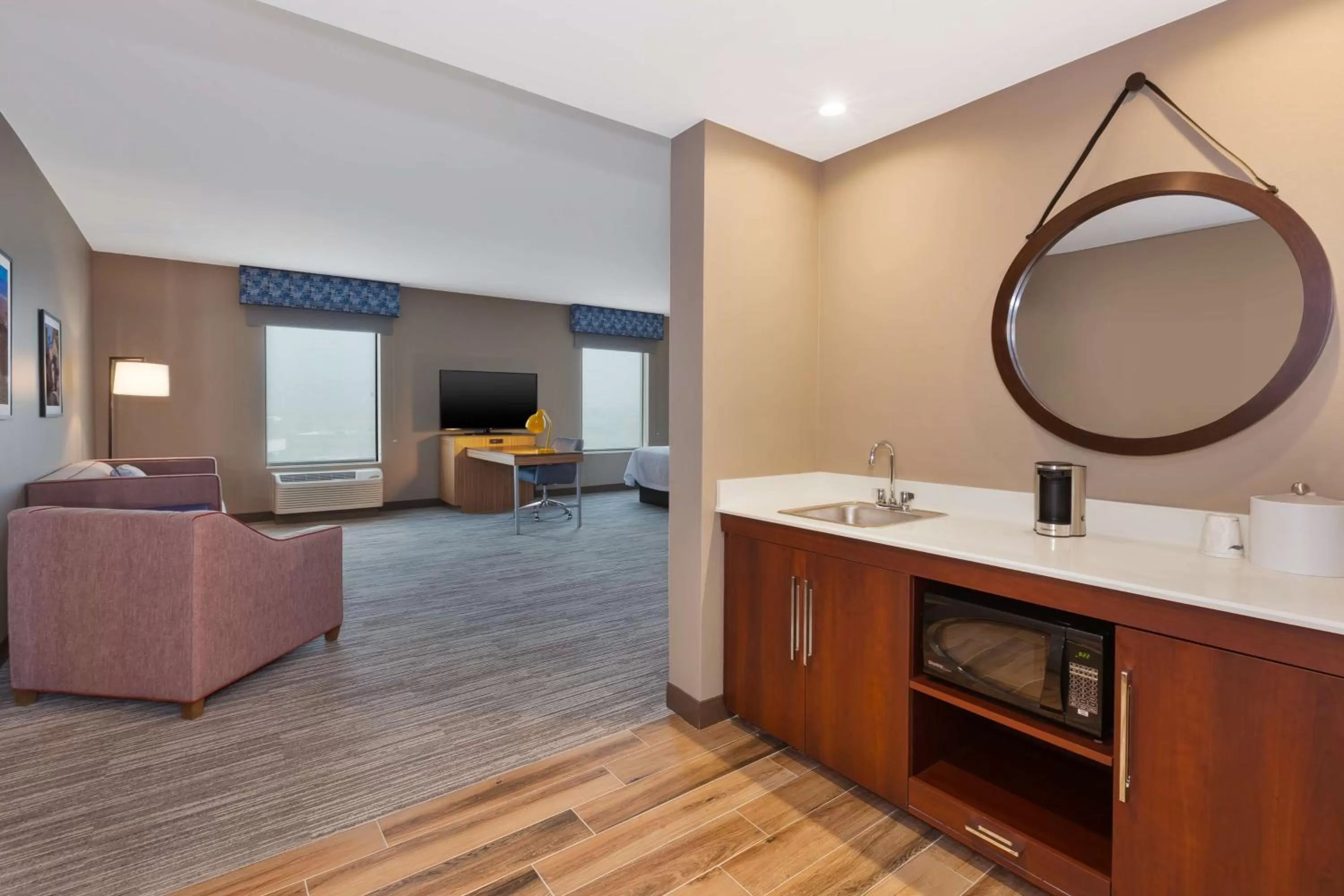 Photo of the whole room in Hampton Inn & Suites Wells, Nv