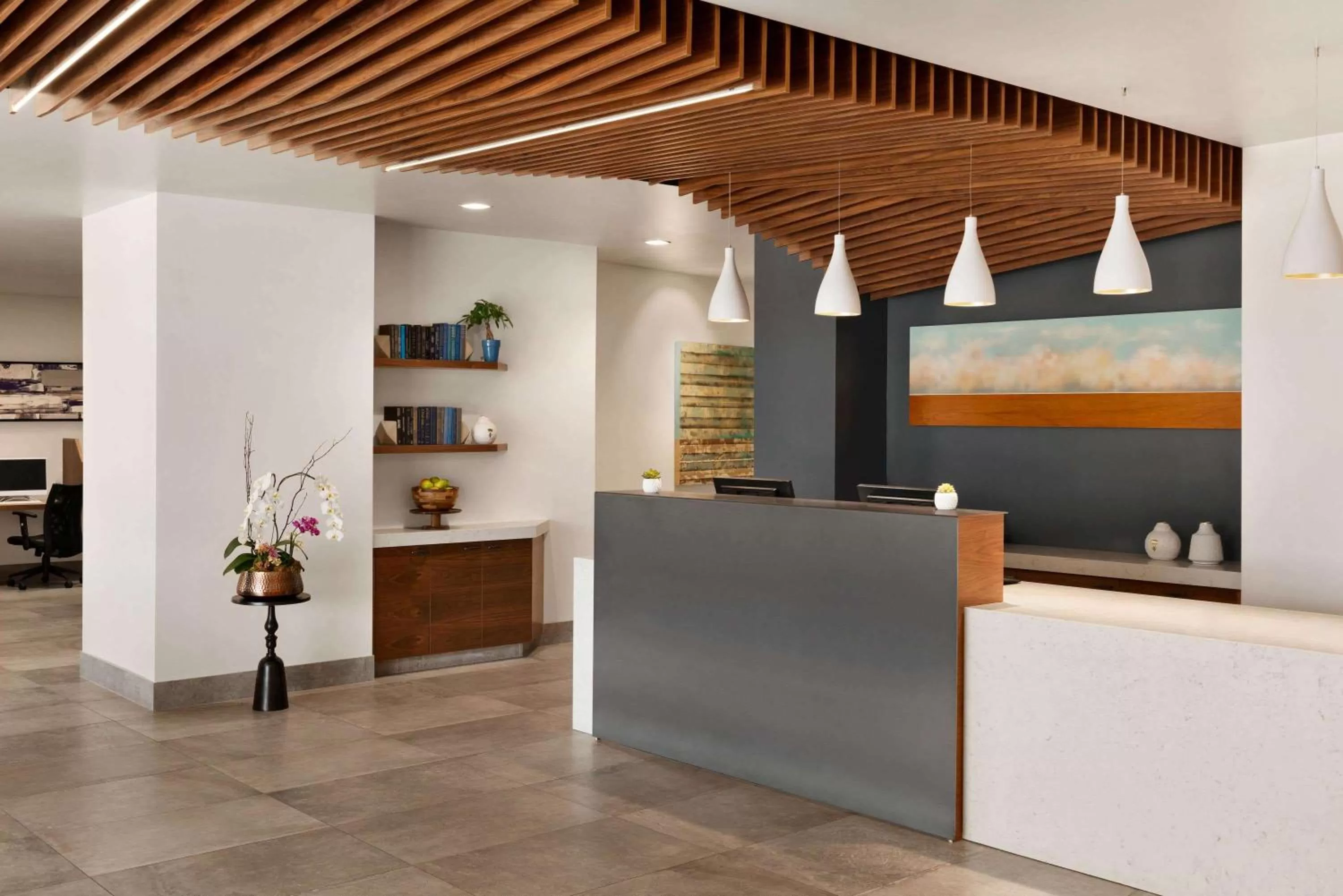 Lobby or reception in La Quinta by Wyndham San Luis Obispo
