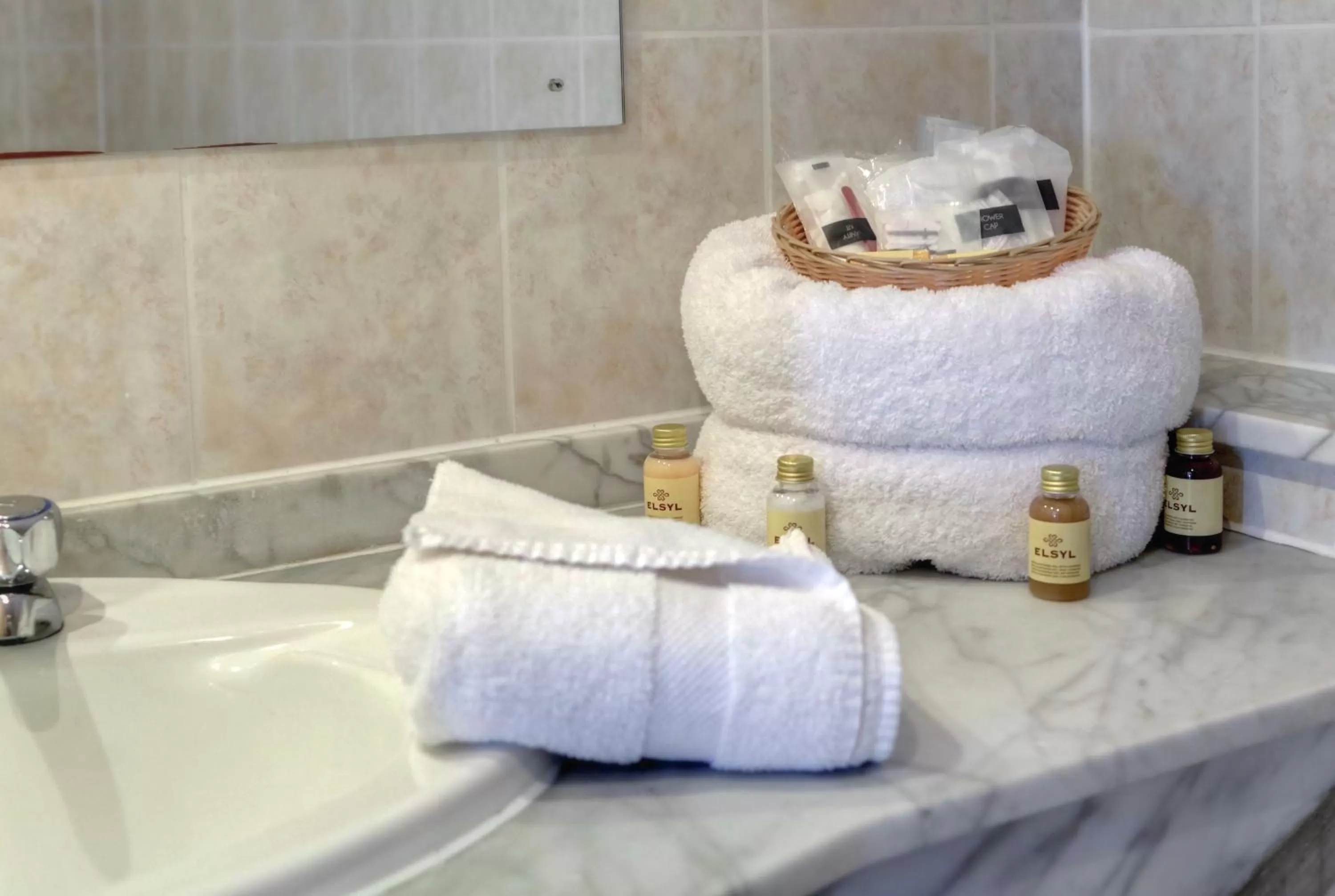 Bathroom in Best Western Plus Bentley Hotel