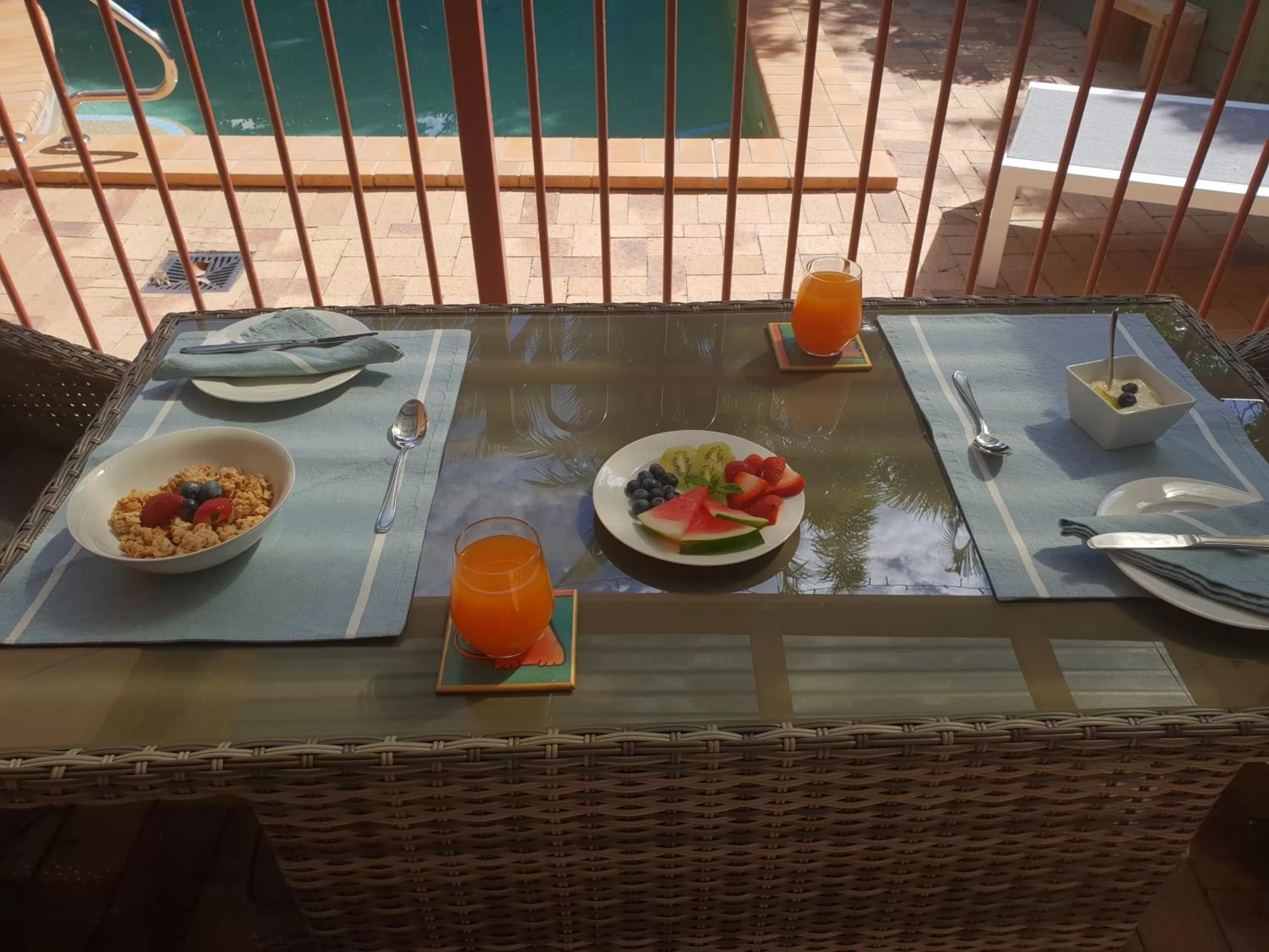 Robyn's Nest - Bed and Breakfast