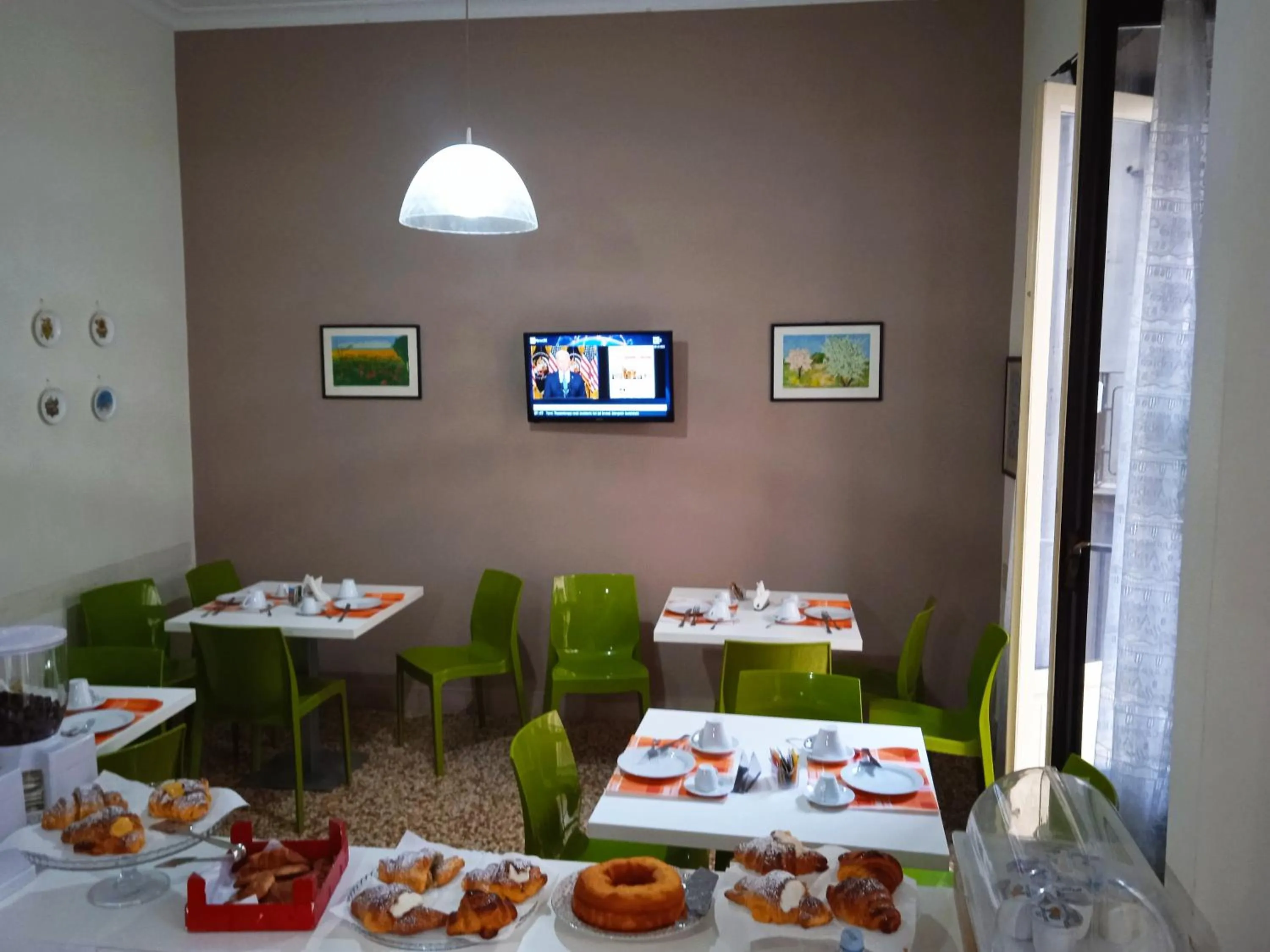Food in Il Quadrifoglio Room& Suite