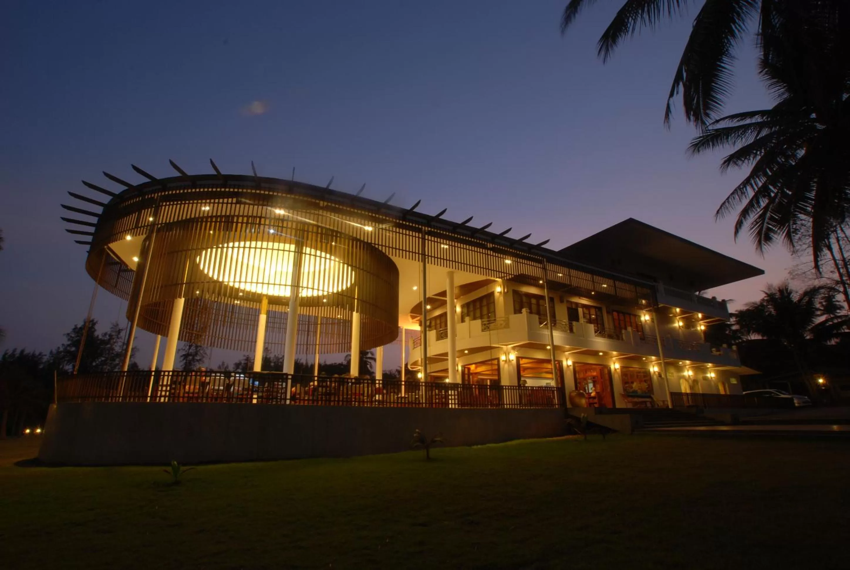 Restaurant/places to eat in Ban Saithong Beach Resort