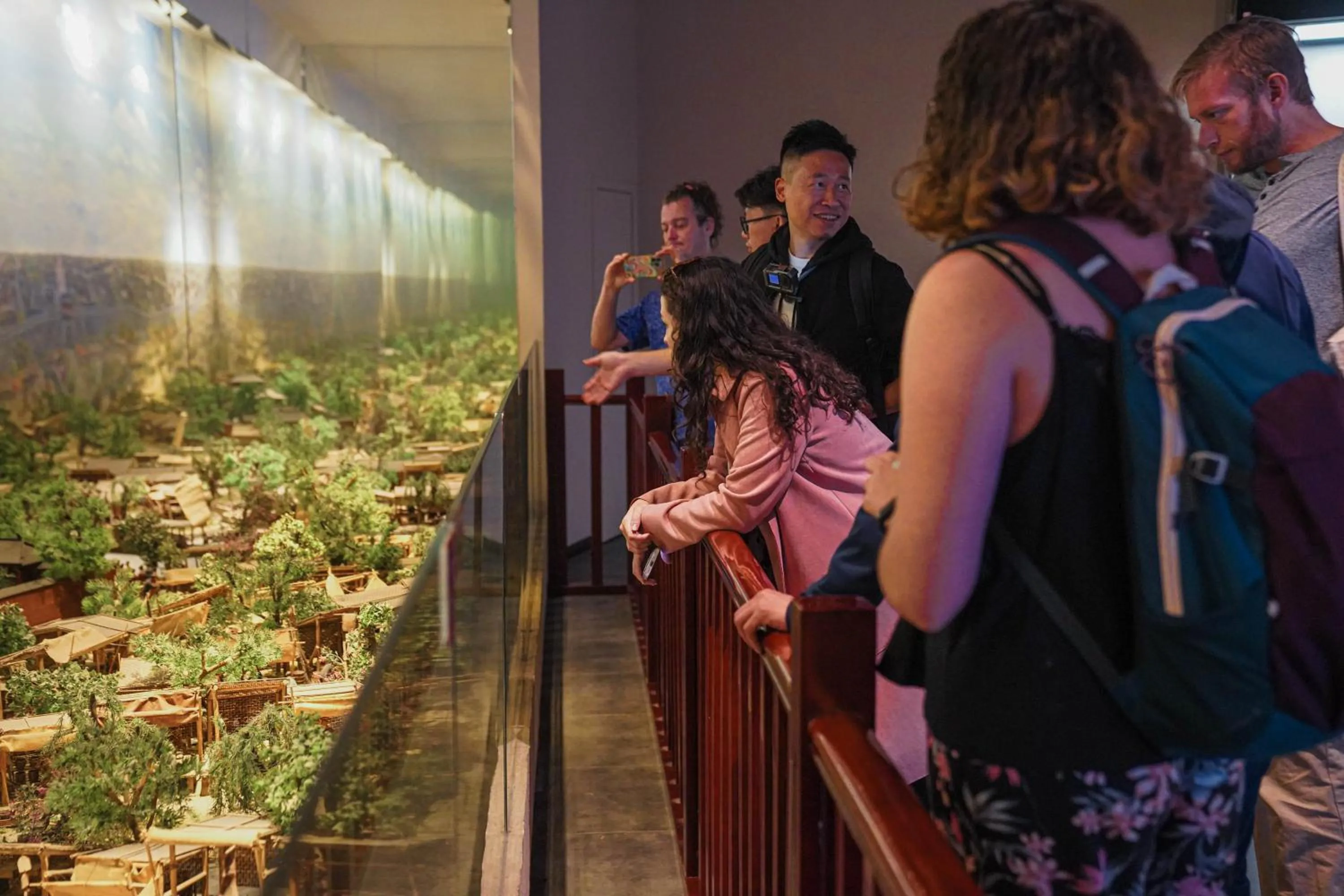 Hiking in Chengdu Mix Hostel Backpackers