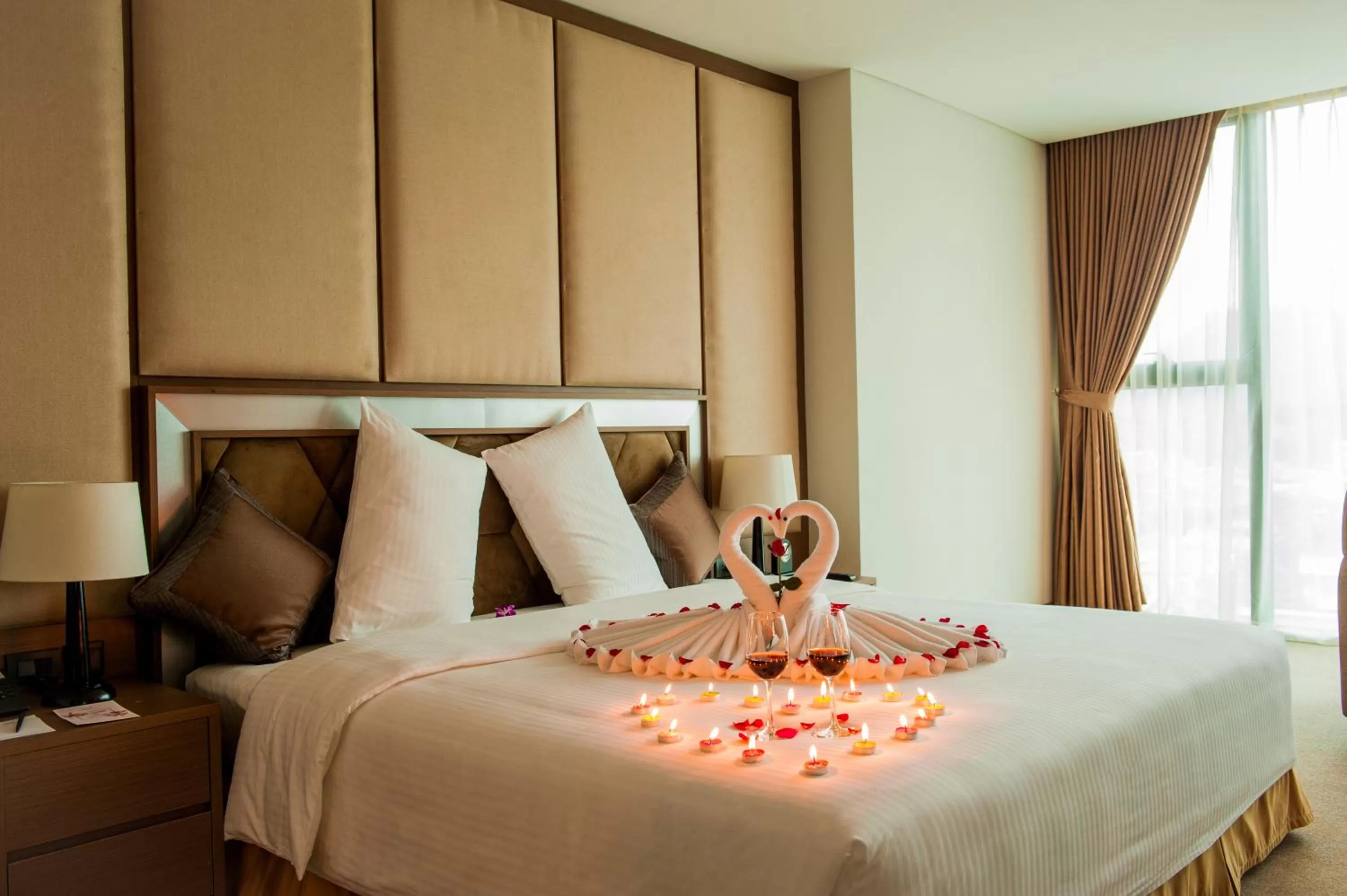 Bed in Muong Thanh Grand Tuyen Quang Hotel