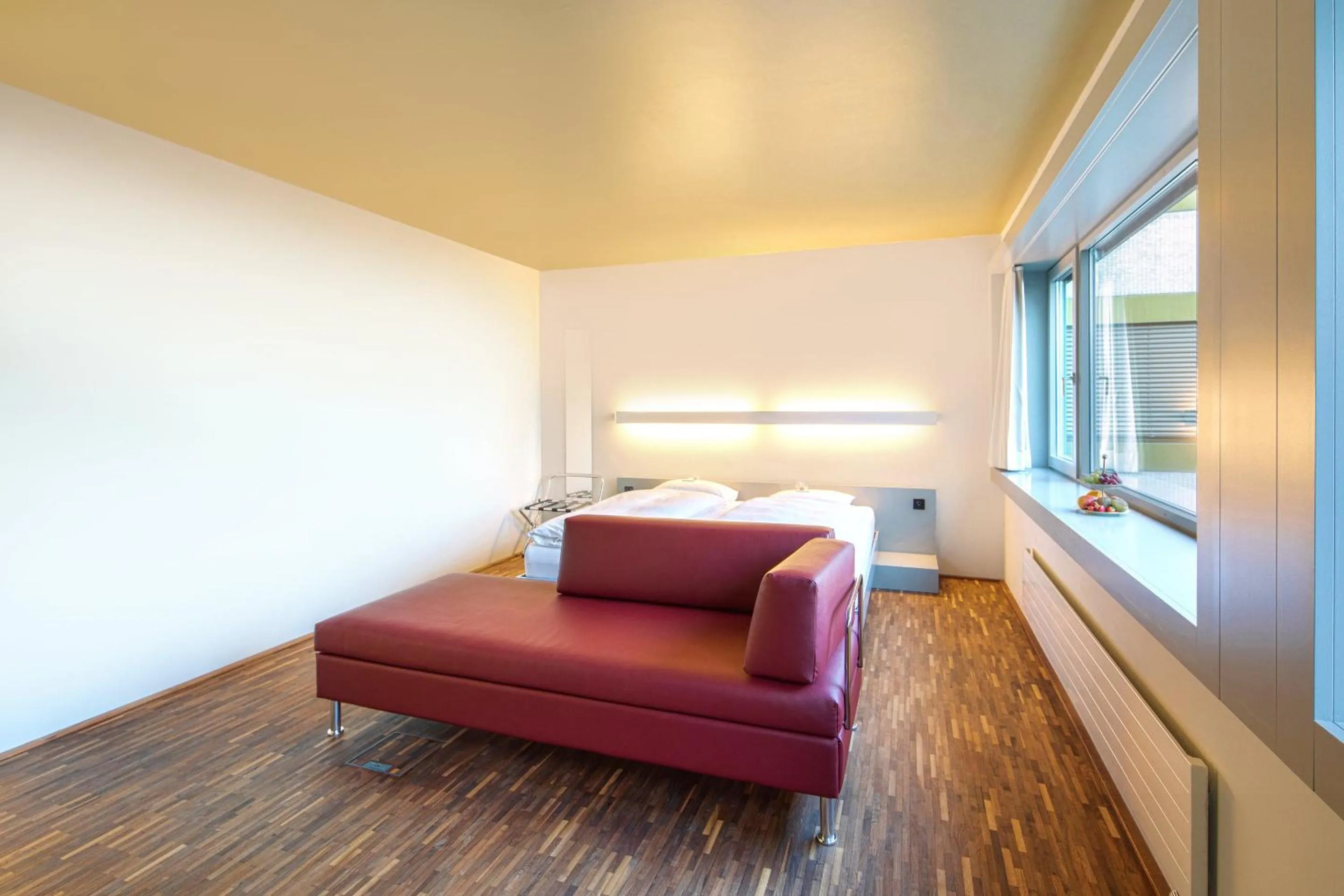 Photo of the whole room in Dasbreitehotel am Rhein