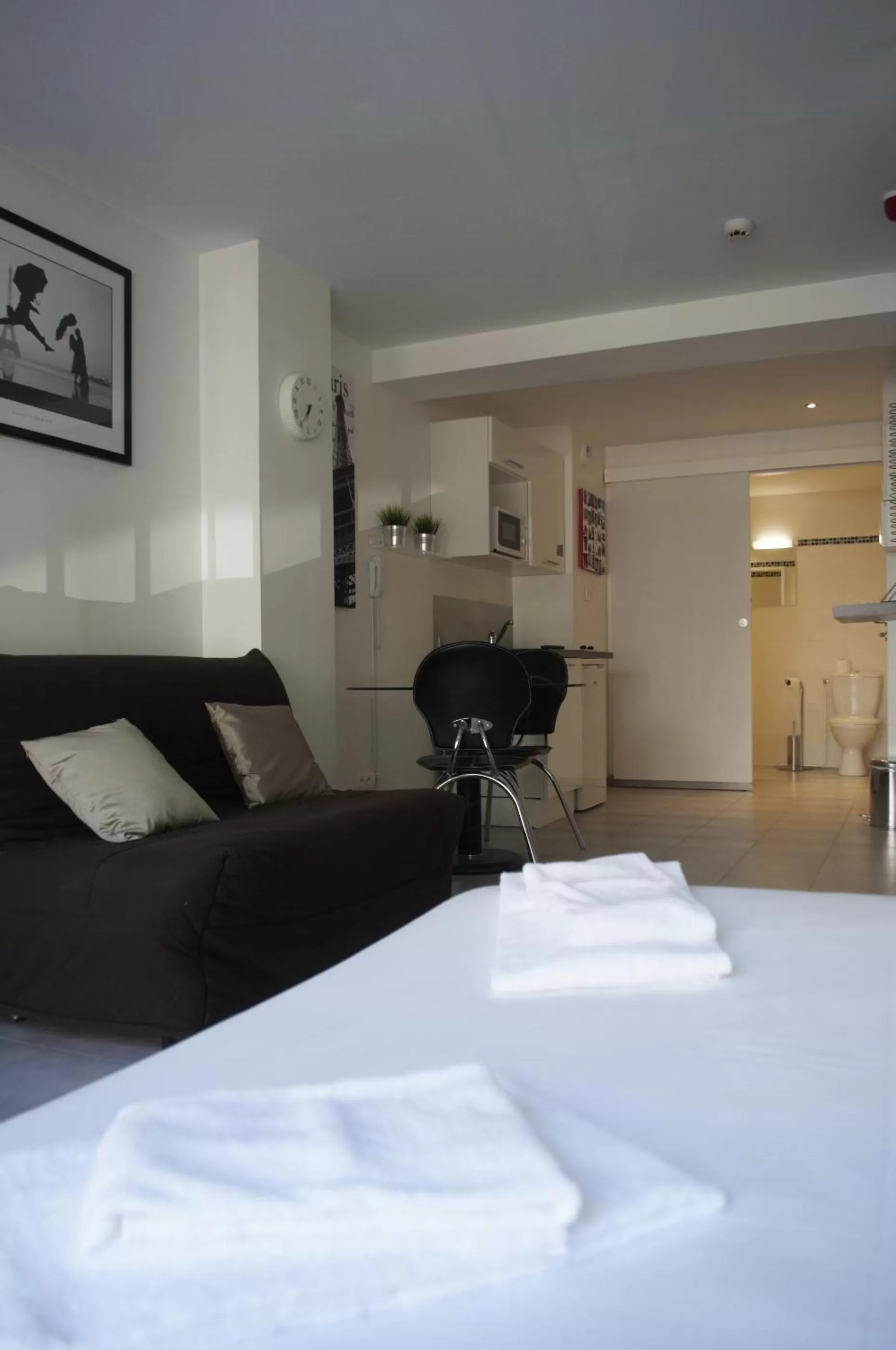 Photo of the whole room, Bed in Résidence Le Patricia